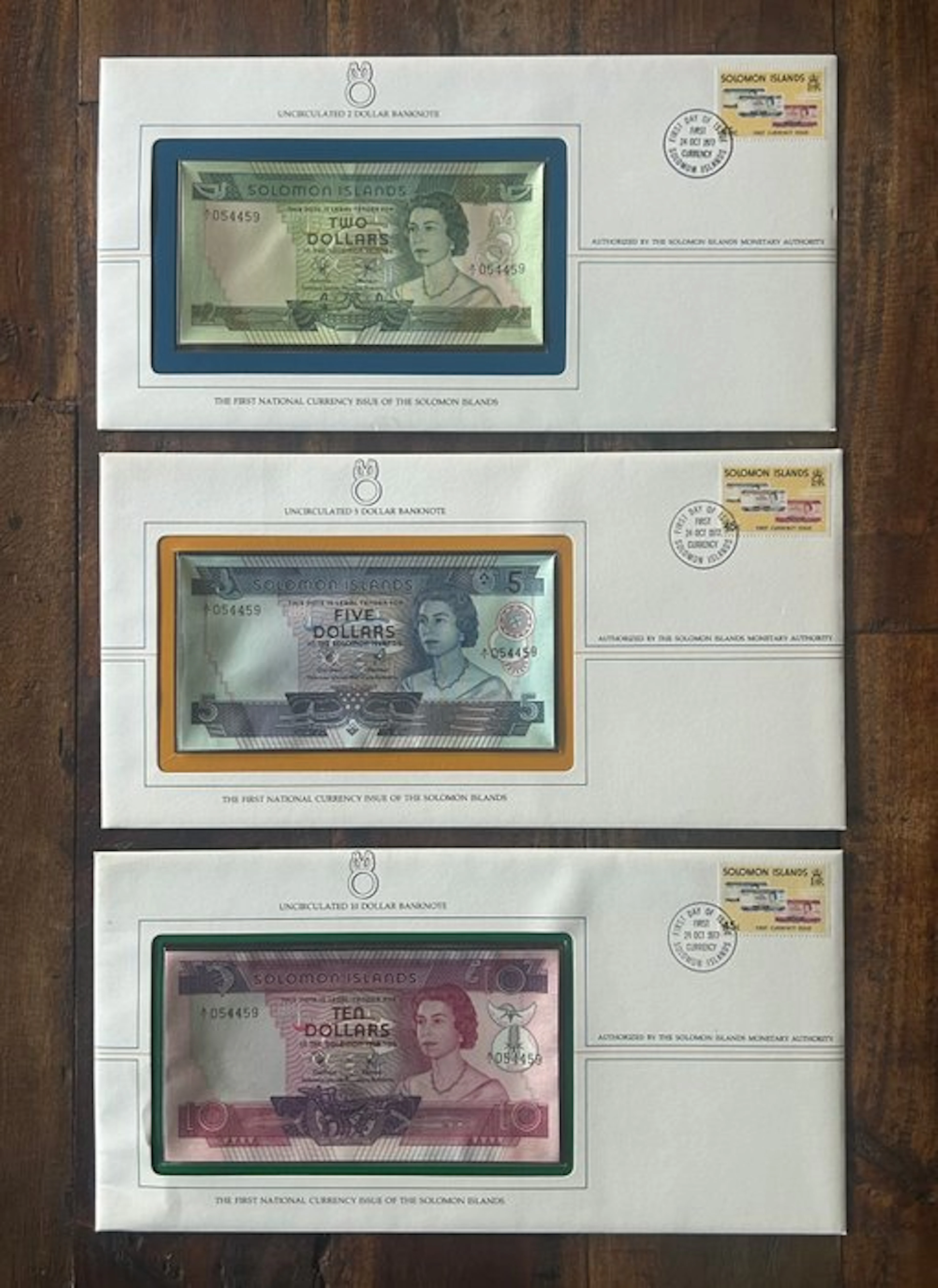 Solomon Islands. - 2, 5, 10 Dollars - (1977) (No reserve price)