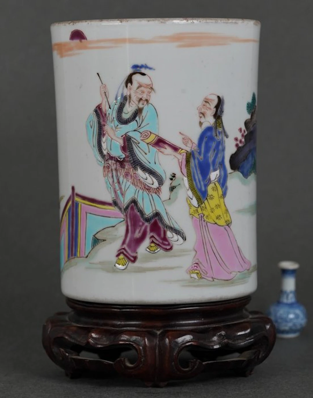 Qing Dynasty (1644-1912) - Brush pot - Two Taoist...