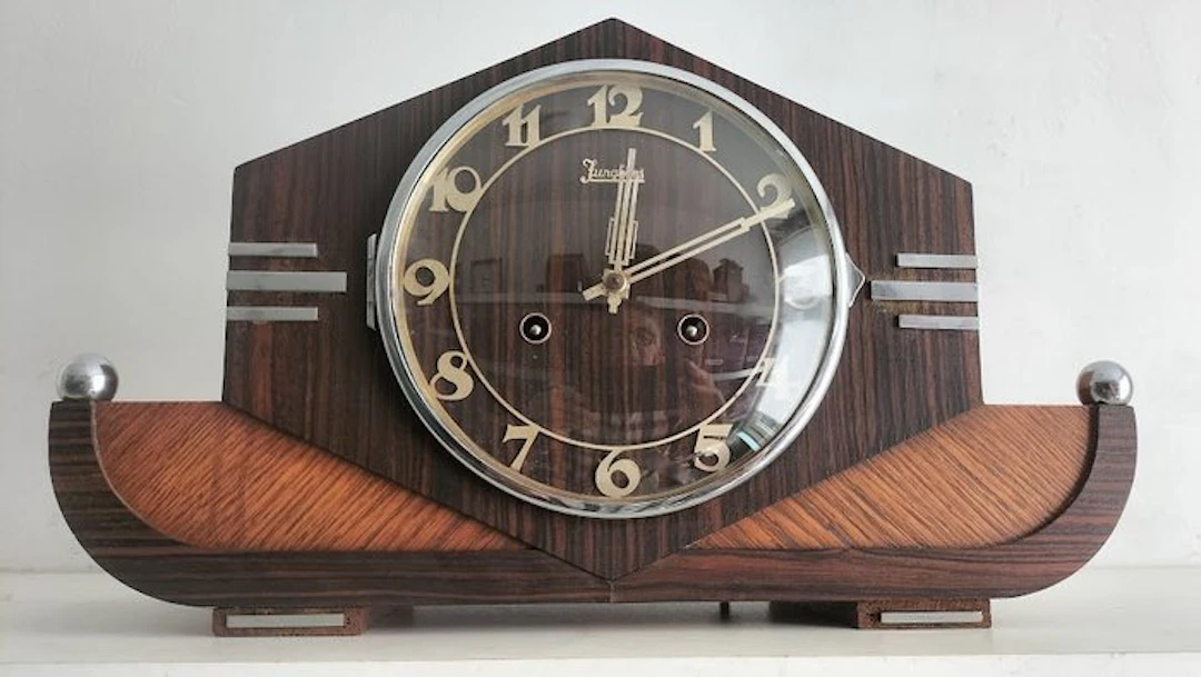 Amsterdam School Clock - Art Deco oak-Coromandel-chrome-Junghans - 1920-1930