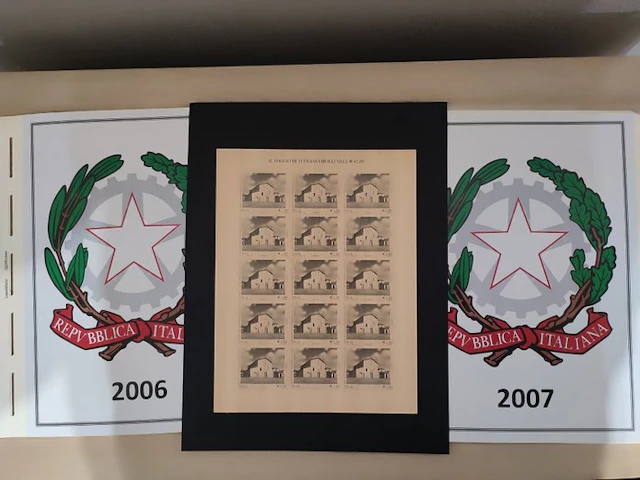 Italian Republic 2006/2007 - Complete annuals 2006/2007 with MINIFOGLI
