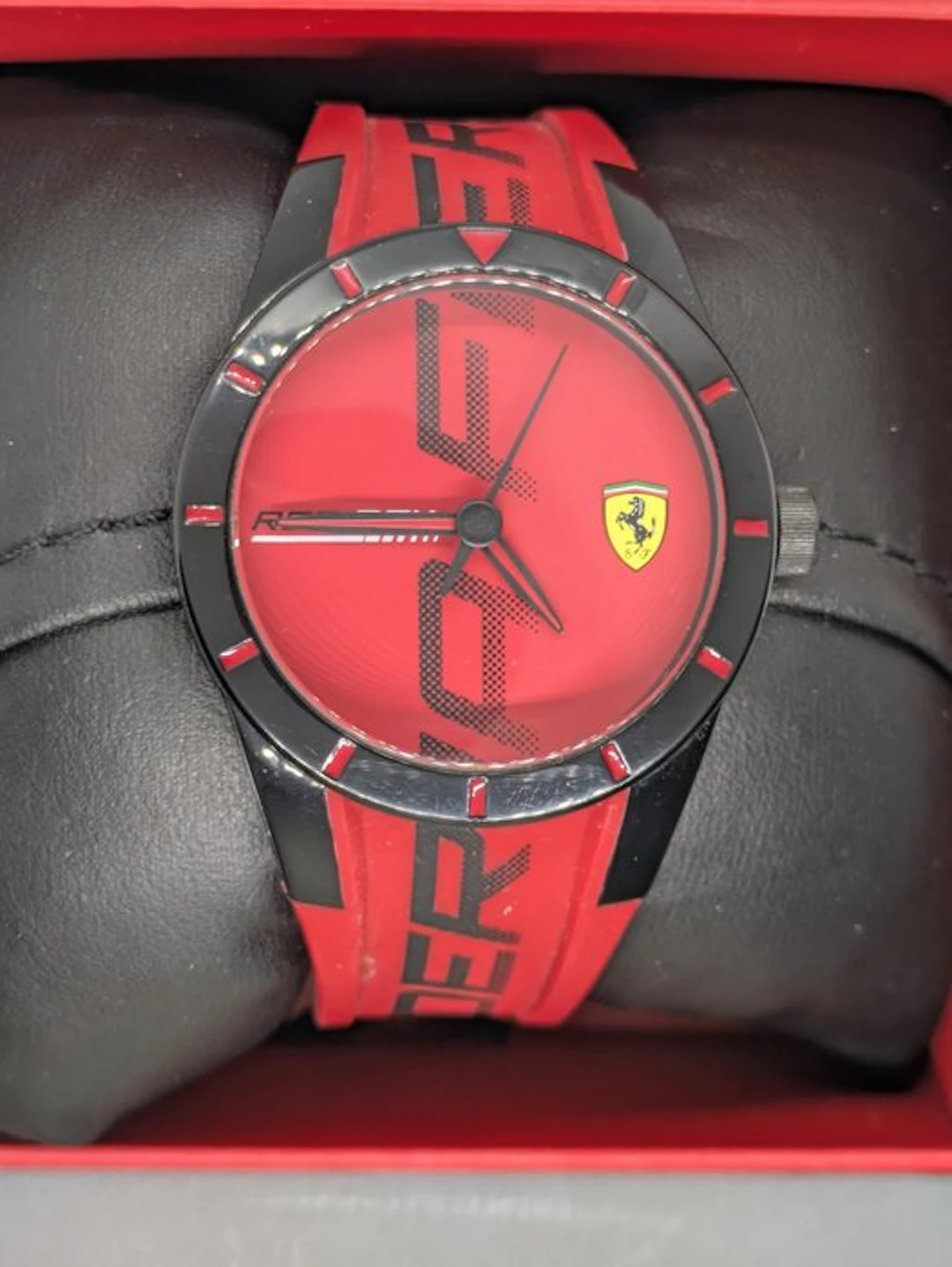 Scuderia Ferrari Model Red Rev - Ferrari
