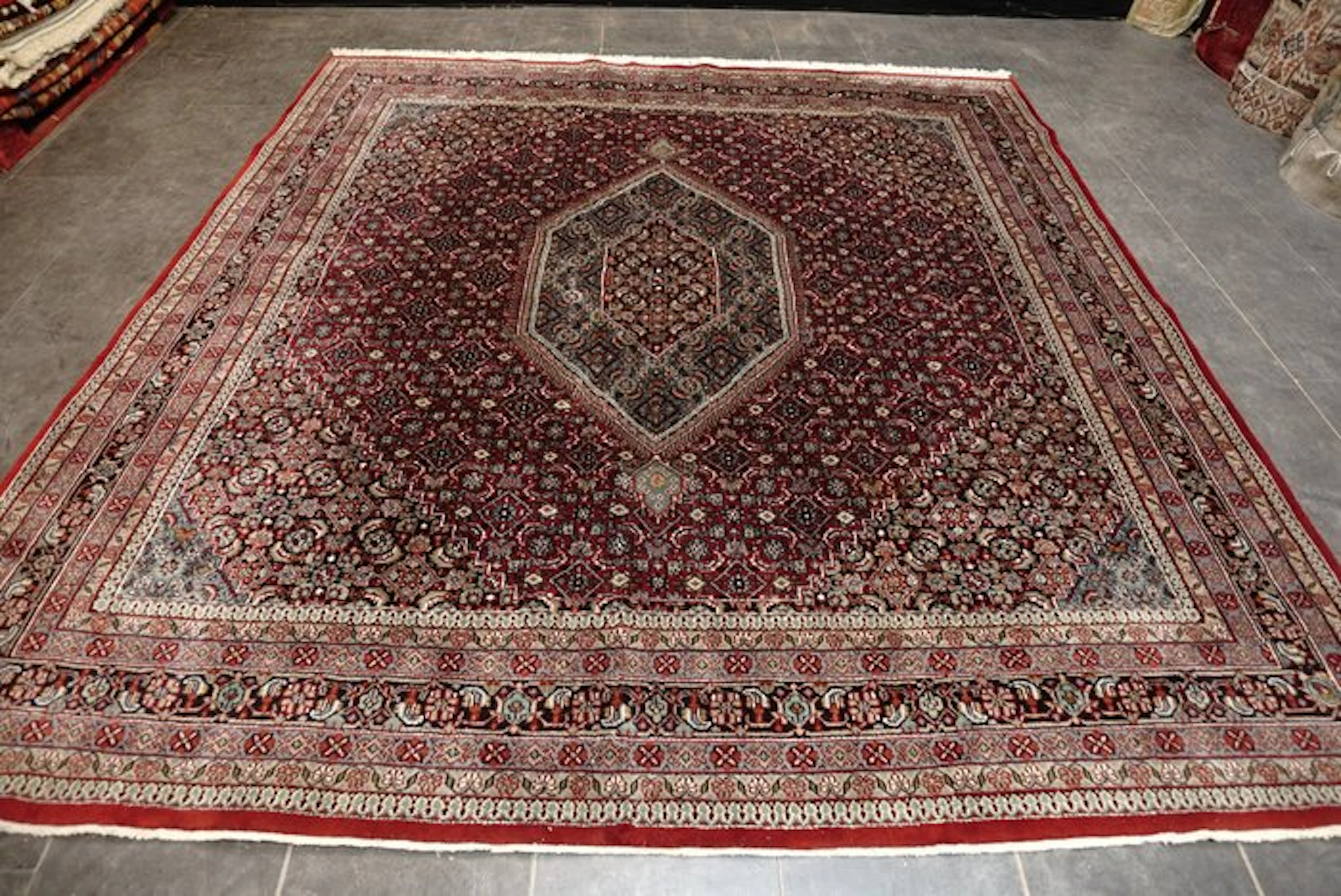 Tabriz - Carpet - 245 cm - 240 cm