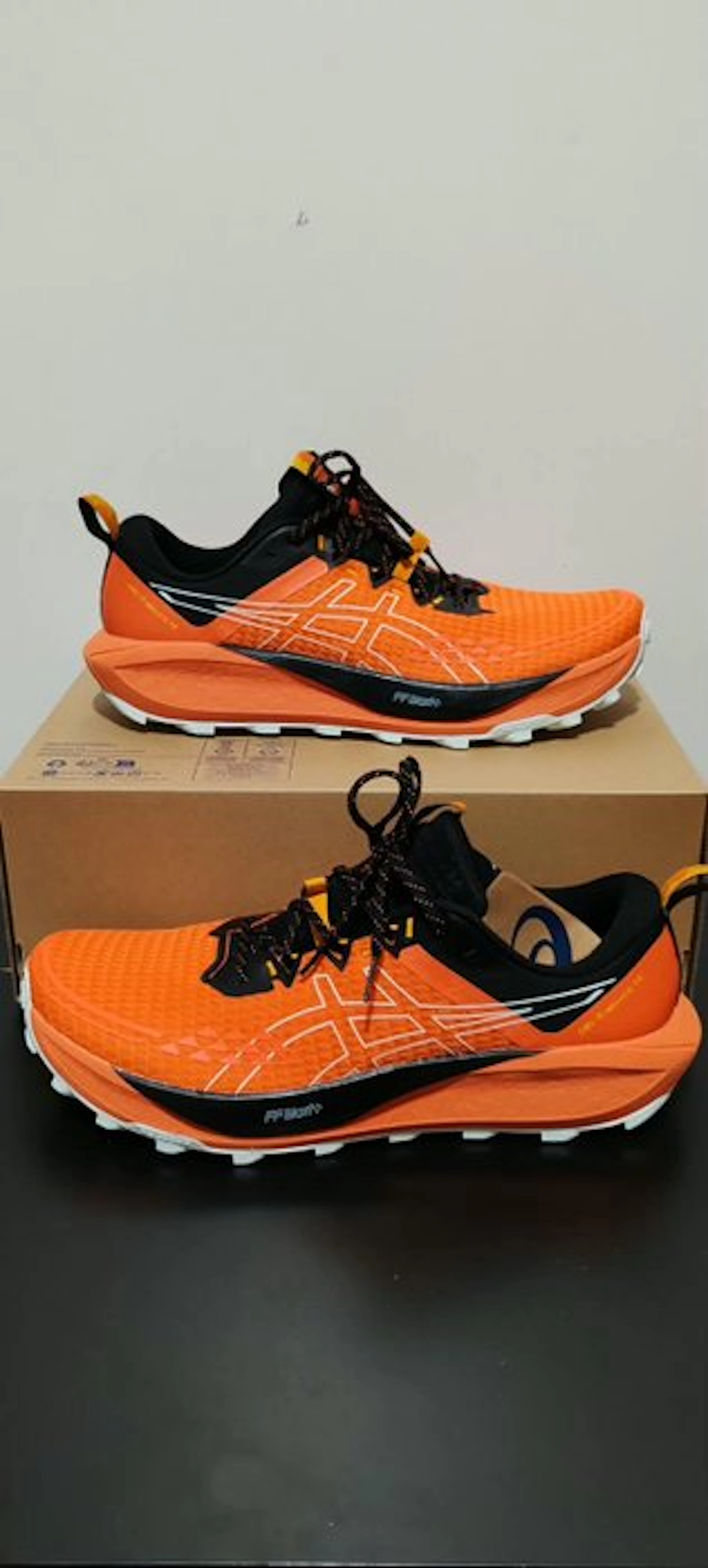 Asics - Low-top trainers - Size: EU 45 - New with tags