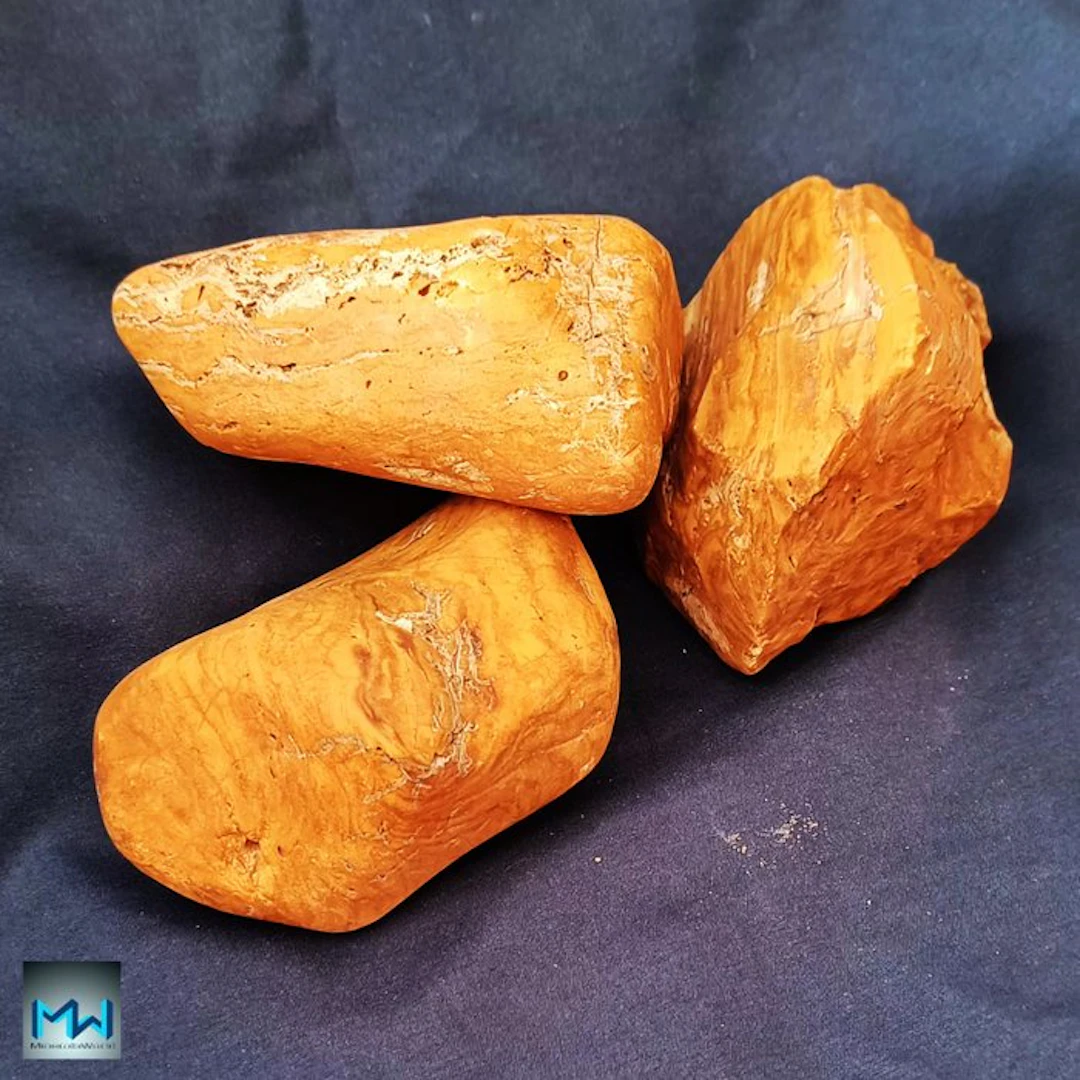 Pieces of Yellow Amber, Partially Polished- 671 g - (3)