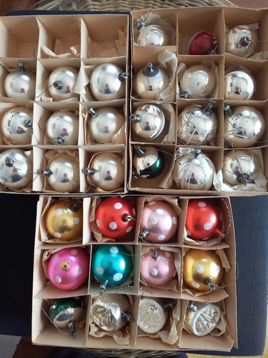 Christmas decoration (33) - Christmas tree ornaments...