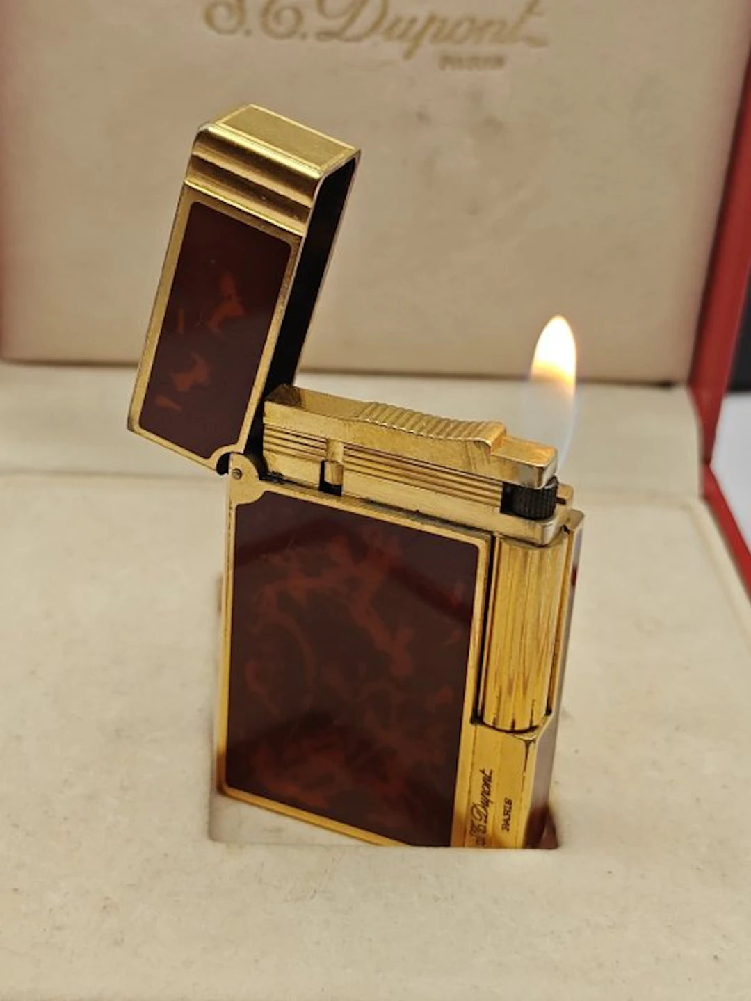 S.T. Dupont - Gatsby - Boxed - Lighter - Red/Brown...