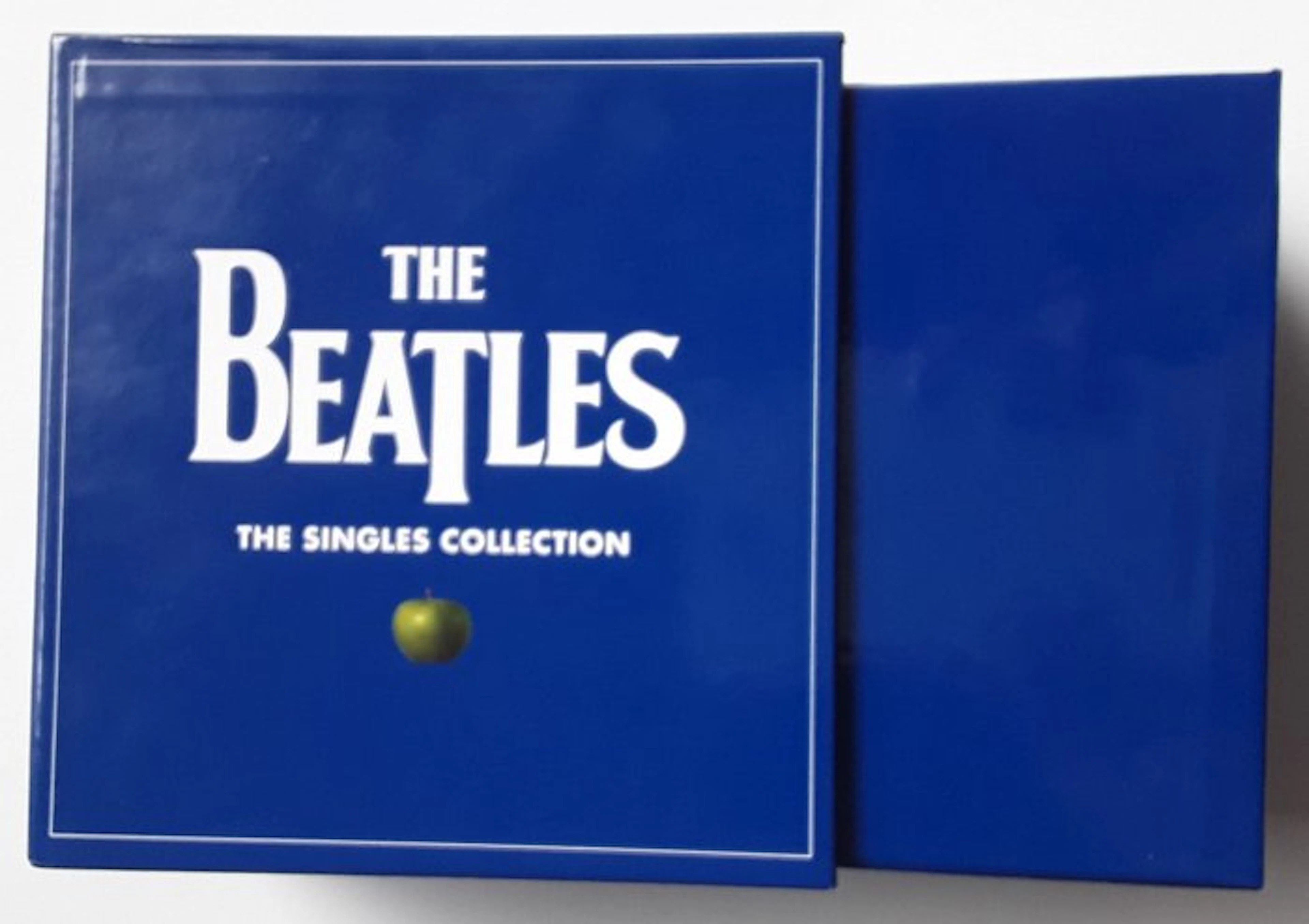 Beatles - 22 Singles 7" - BOX - Worldwide - The Singles...