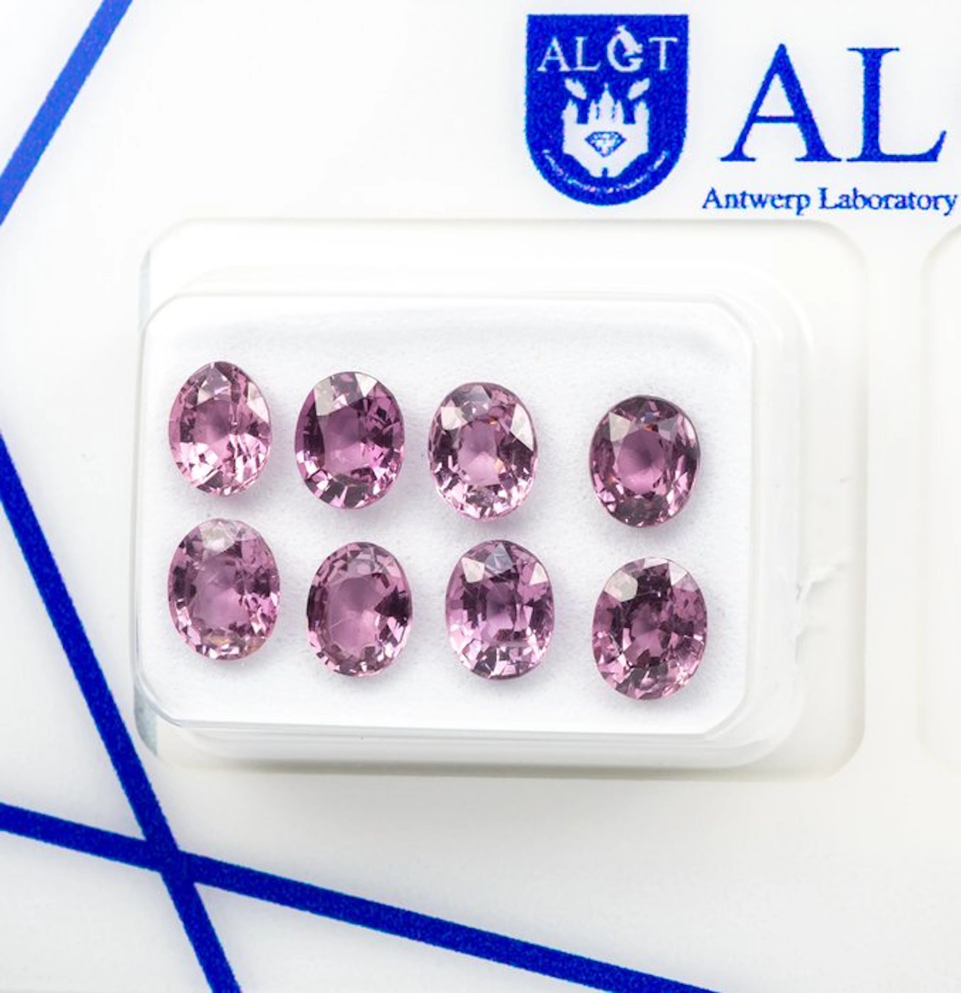 No reserve price - 8 pcs Spinel - 3.33 ct - Antwerp...