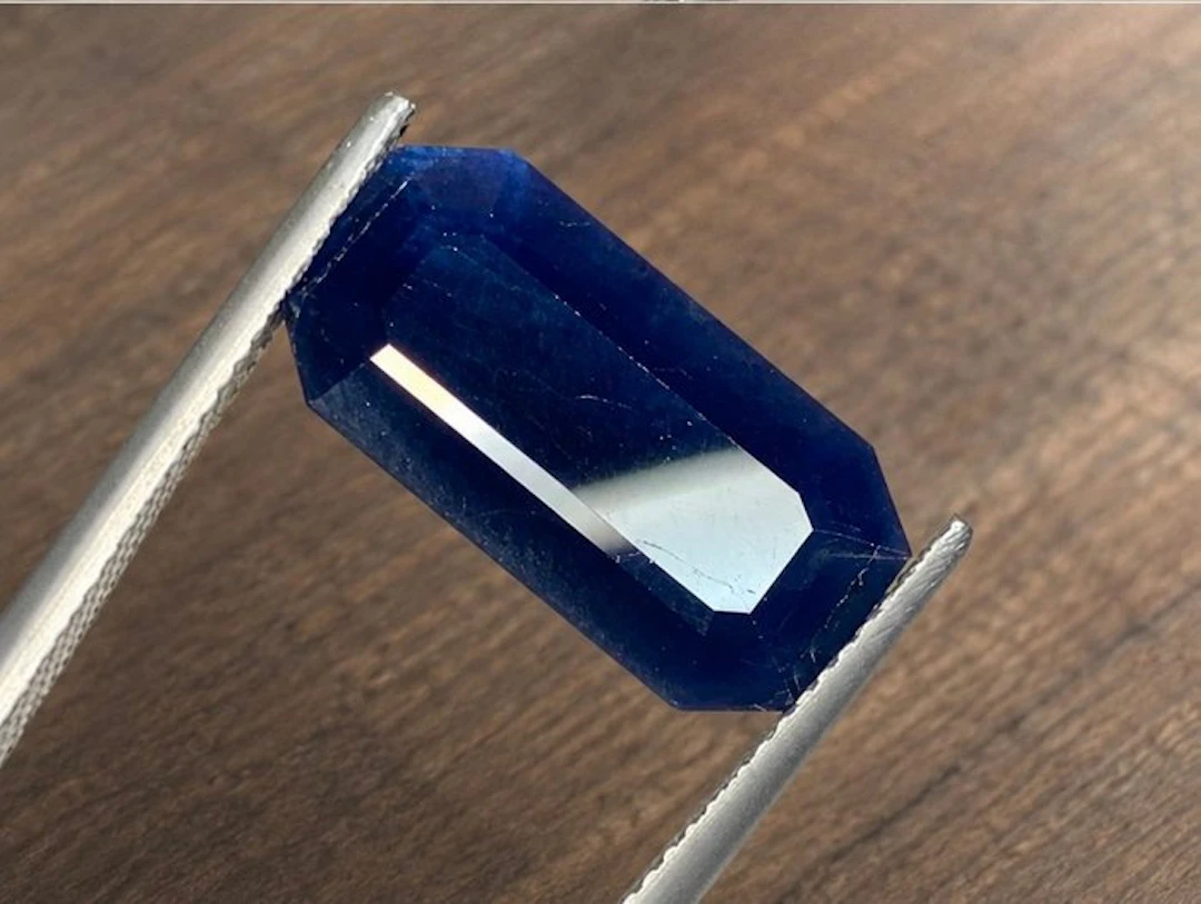 No reserve price - 1 pcs Sapphire - 8,53 ct...