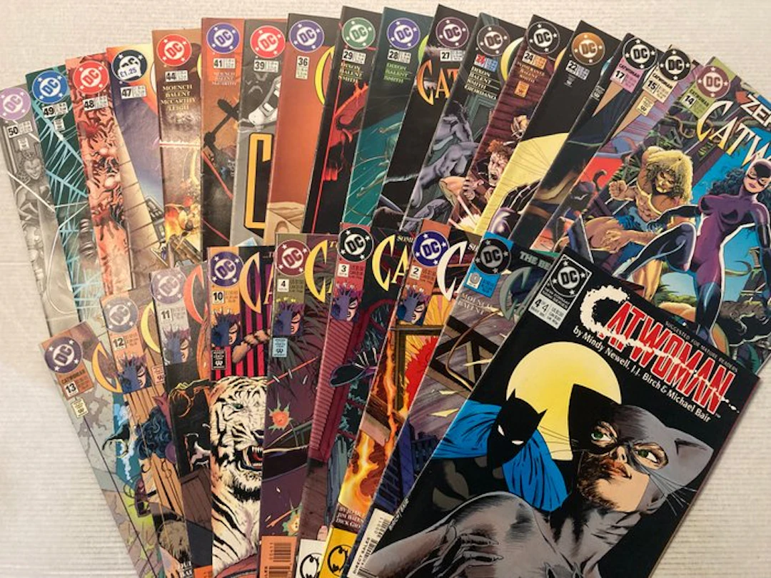 Catwoman (1993) 26 comics in Range # 0