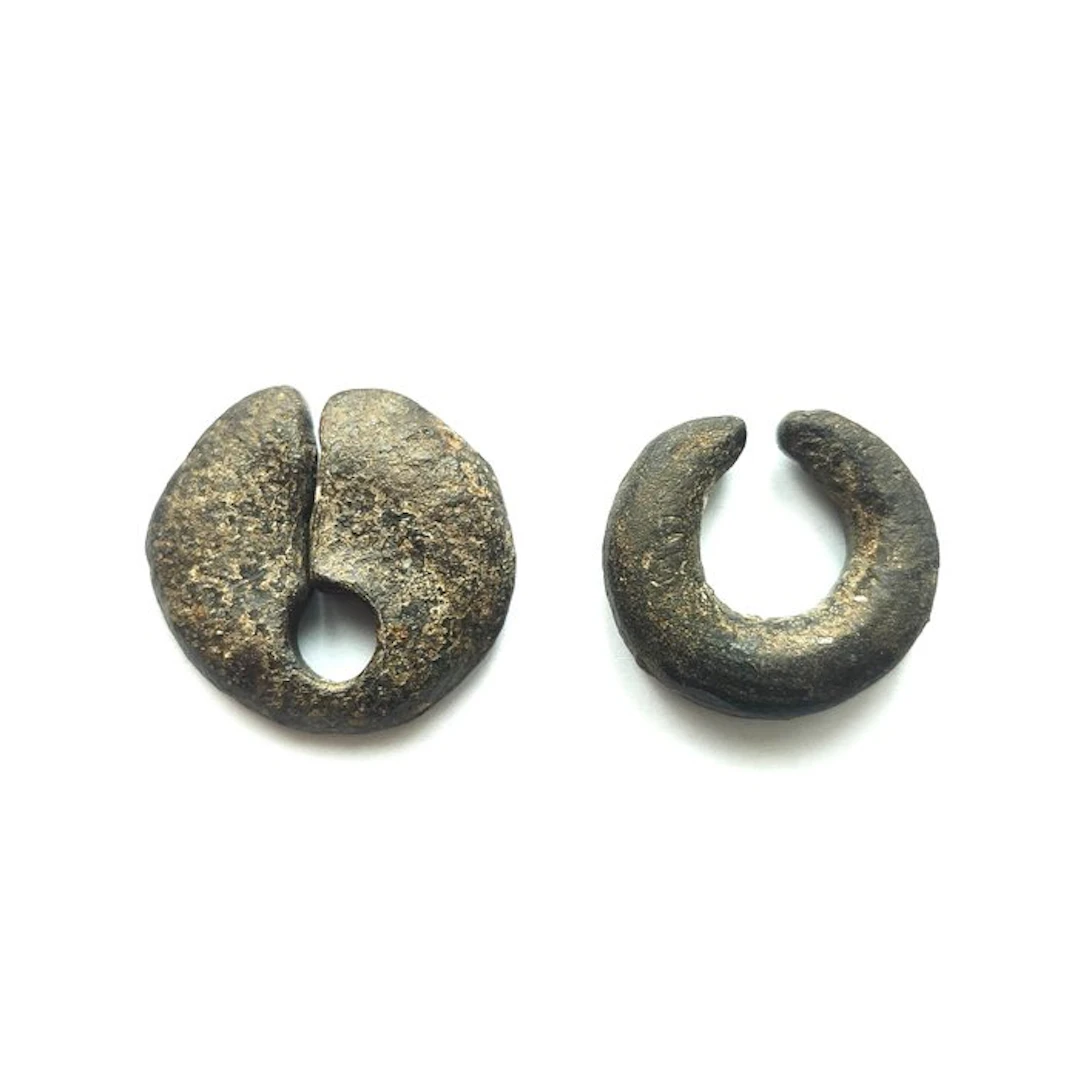 Dong Son Bronze Earring / Hair Ring Beads - 34 mm (No reserve price)