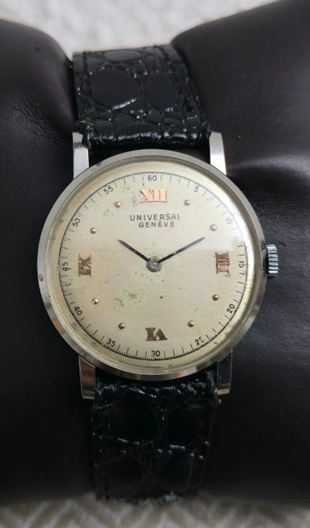 Universal Genève - Cal 42 - No reserve price - Men - 1950-1959