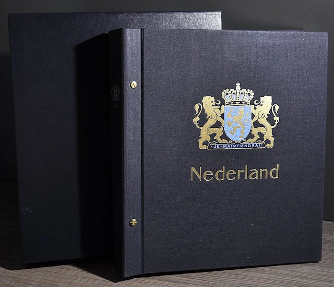 Netherlands - The most mint-condition collection in two DAVO albums