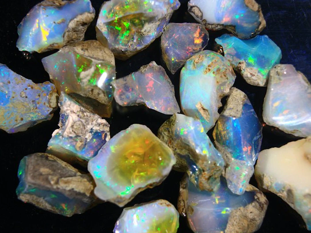 No Reserve - 100.0 ct. Top Color Ethiopian Opal - Rough Collection- 20 g