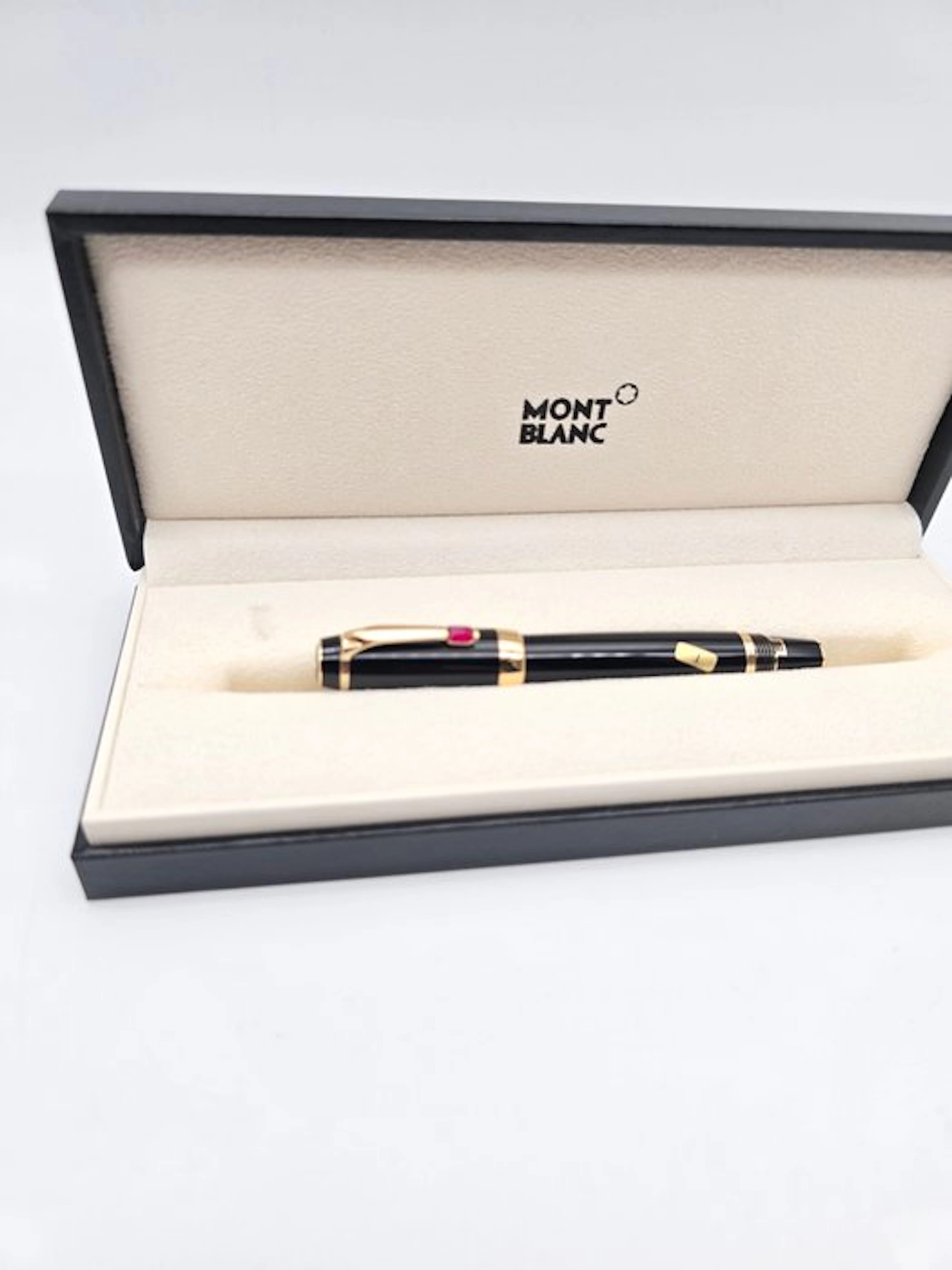 Montblanc - Pluma estilografica Montblanc boheme rouge...