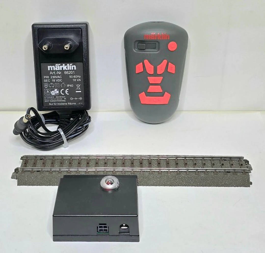 Märklin H0 - 66201/253391/00748 - Digital control unit...