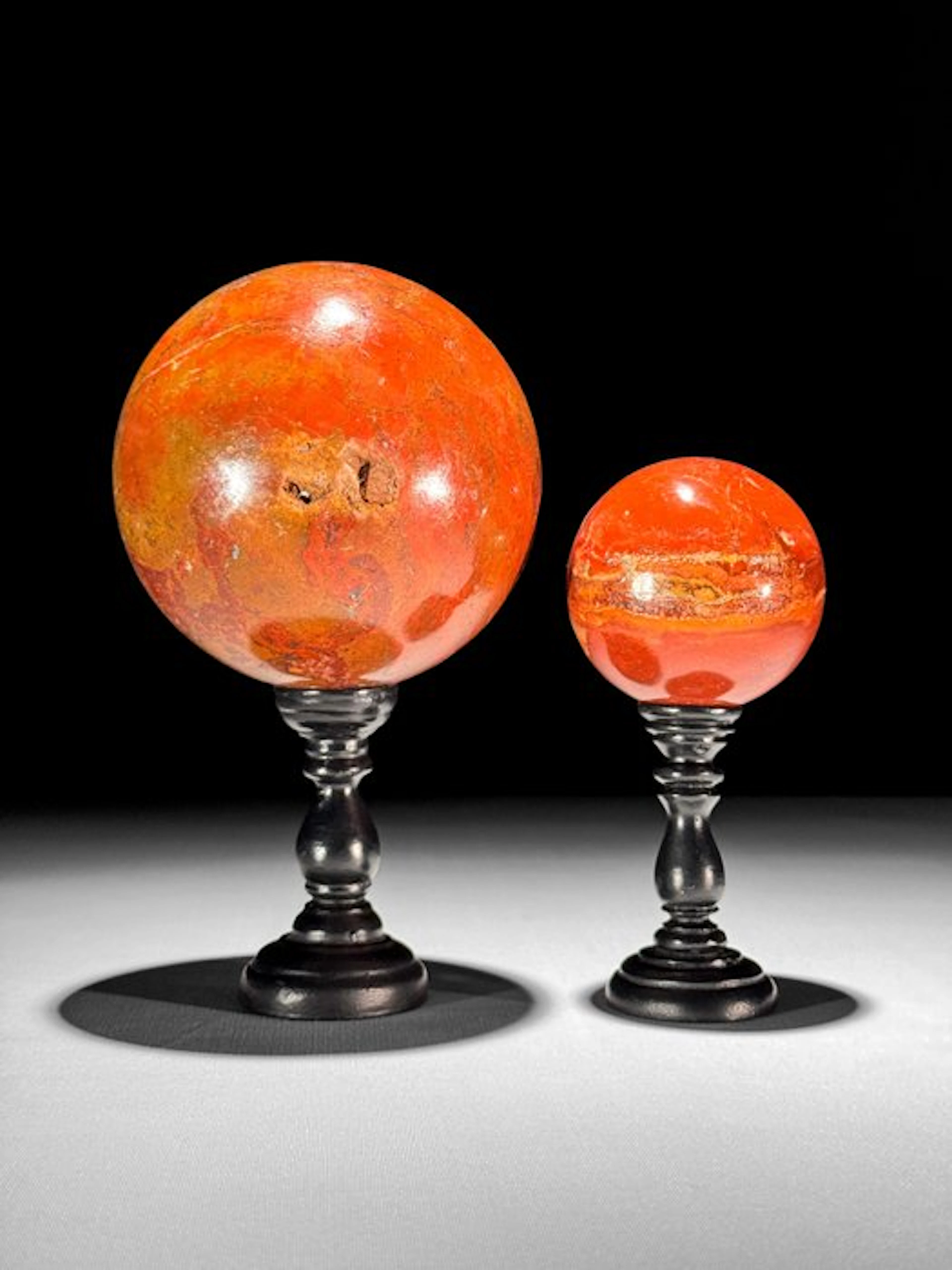 NO RESERVE PRICE - Wonderful Pair of Red Jasper Spheres on custom