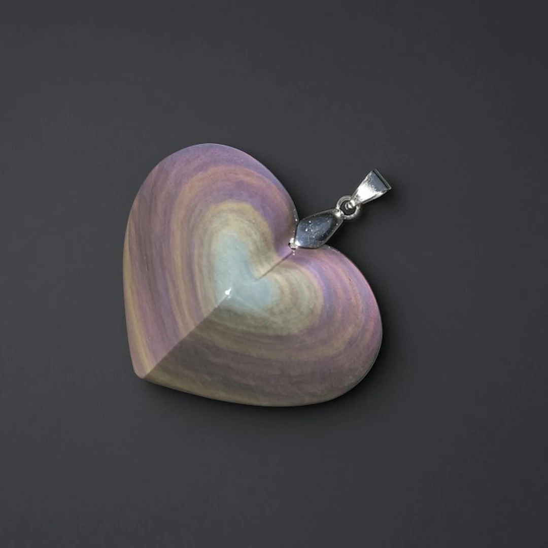 High-quality celestial-eye obsidian heart pendant