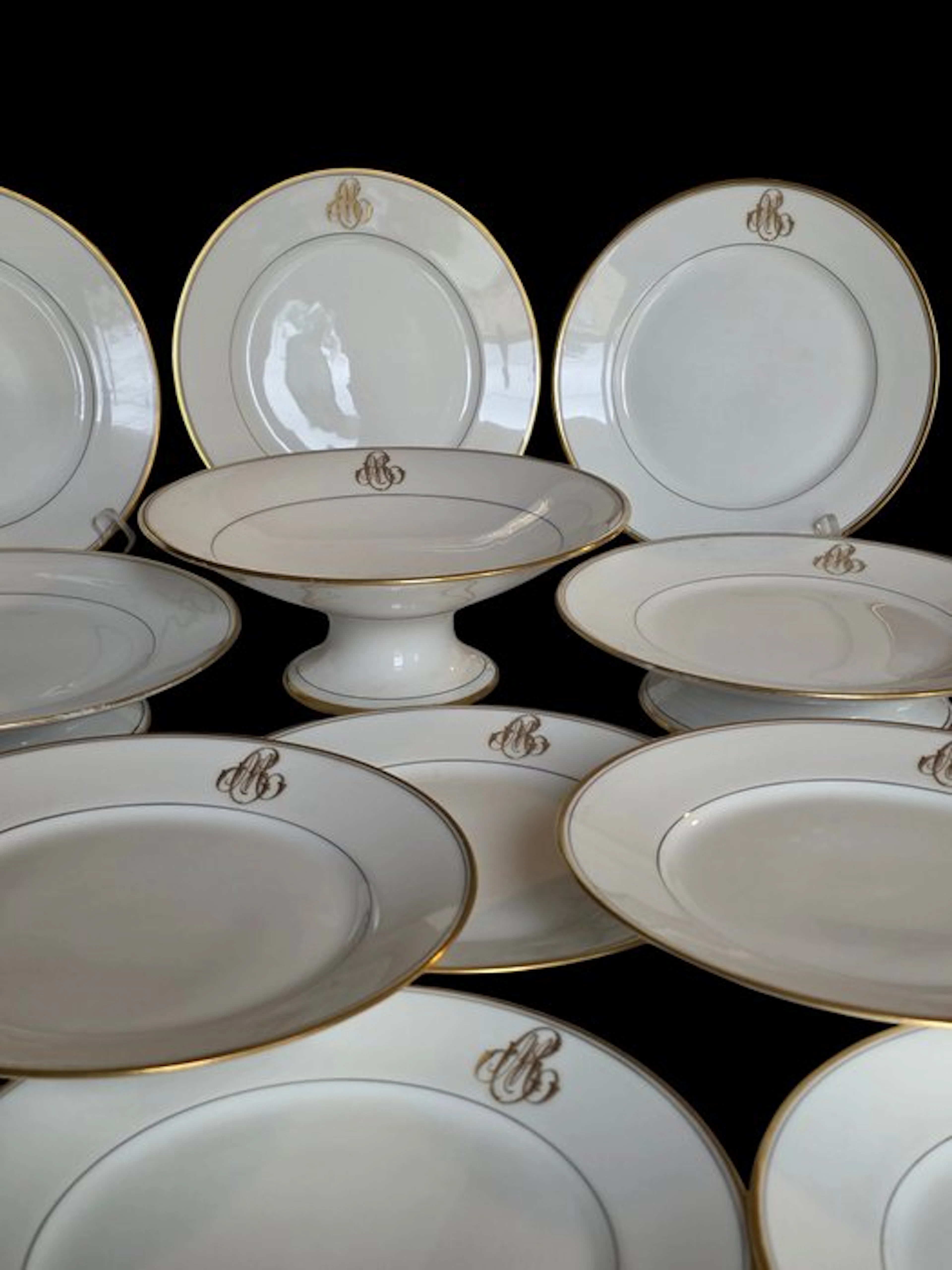 Porcelaine de Paris - Table service (13) - Porcelain