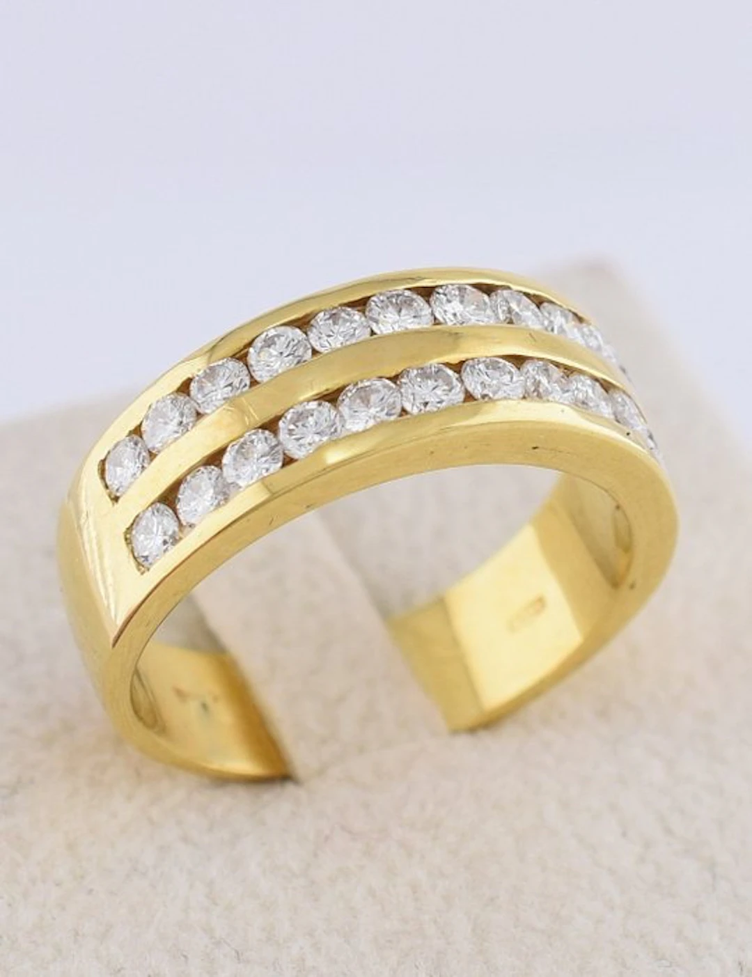 Ring - 18 kt. Yellow gold - 1.00ct. tw. - 750