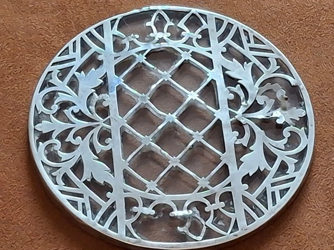 Coaster - Glass Silver Carafe Coaster