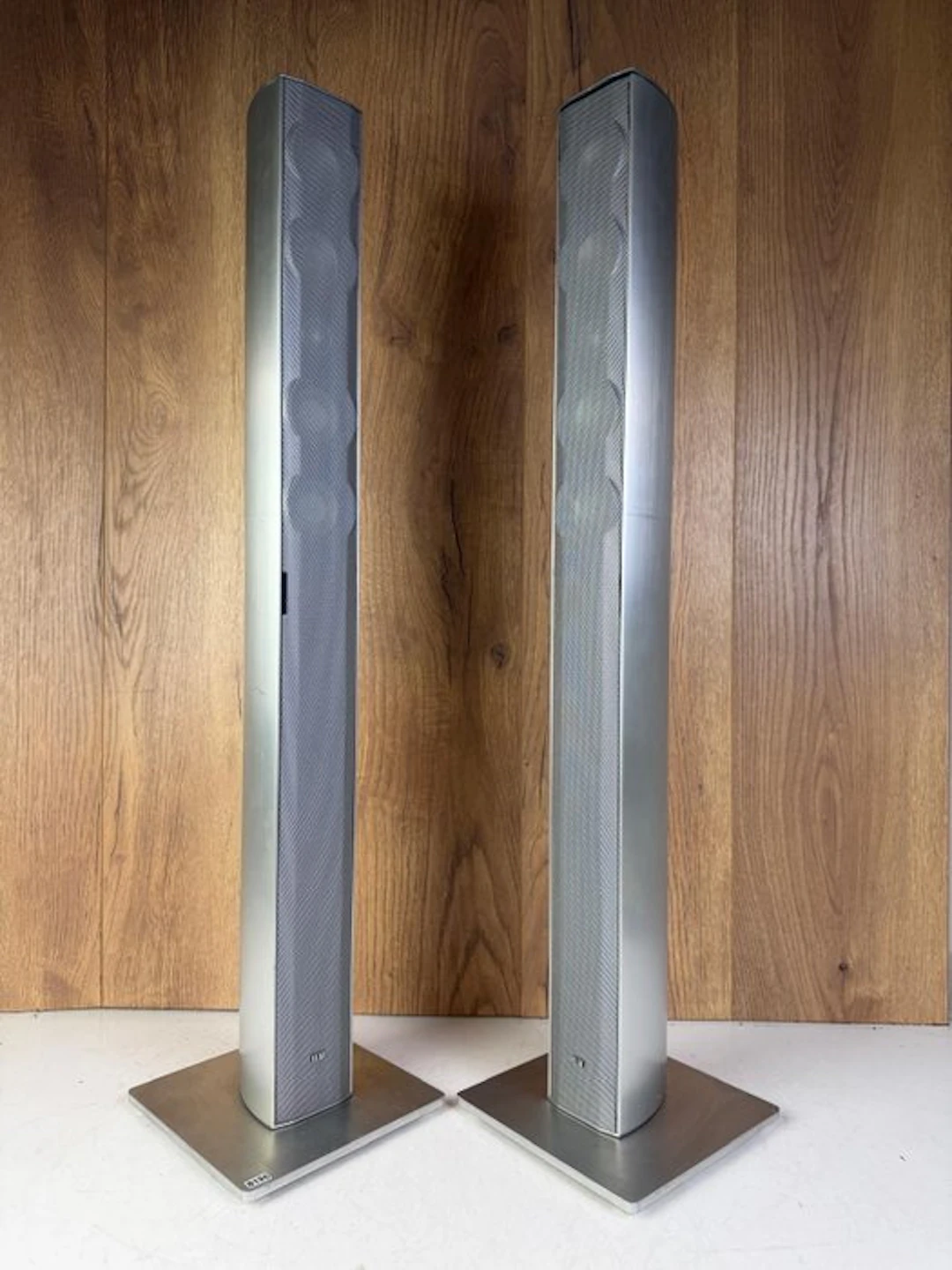 Elac - Cinema Pipe Speaker set