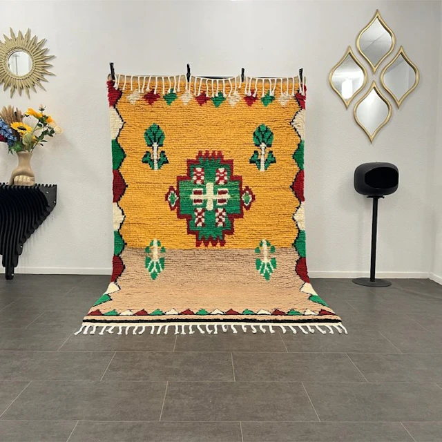 Berber, Wool rug in Moroccan bohemian style - Carpet...