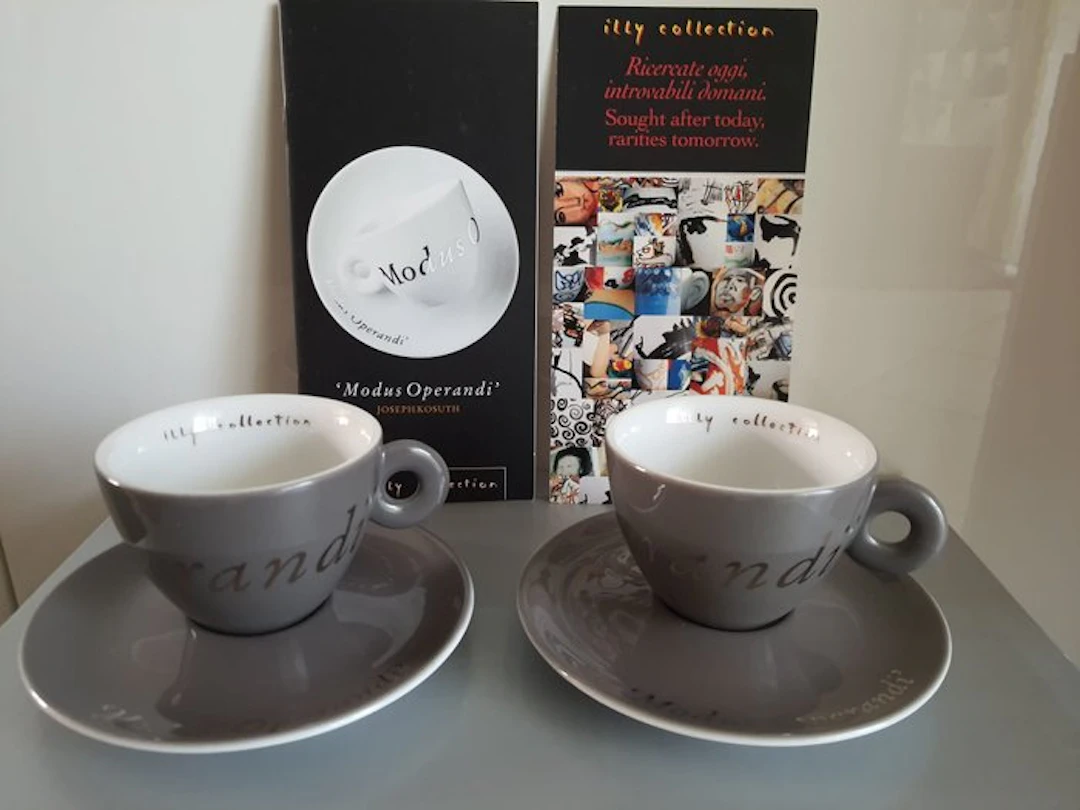 illy collection - Joseph Kosuth - Coffee set (2) - Modus...