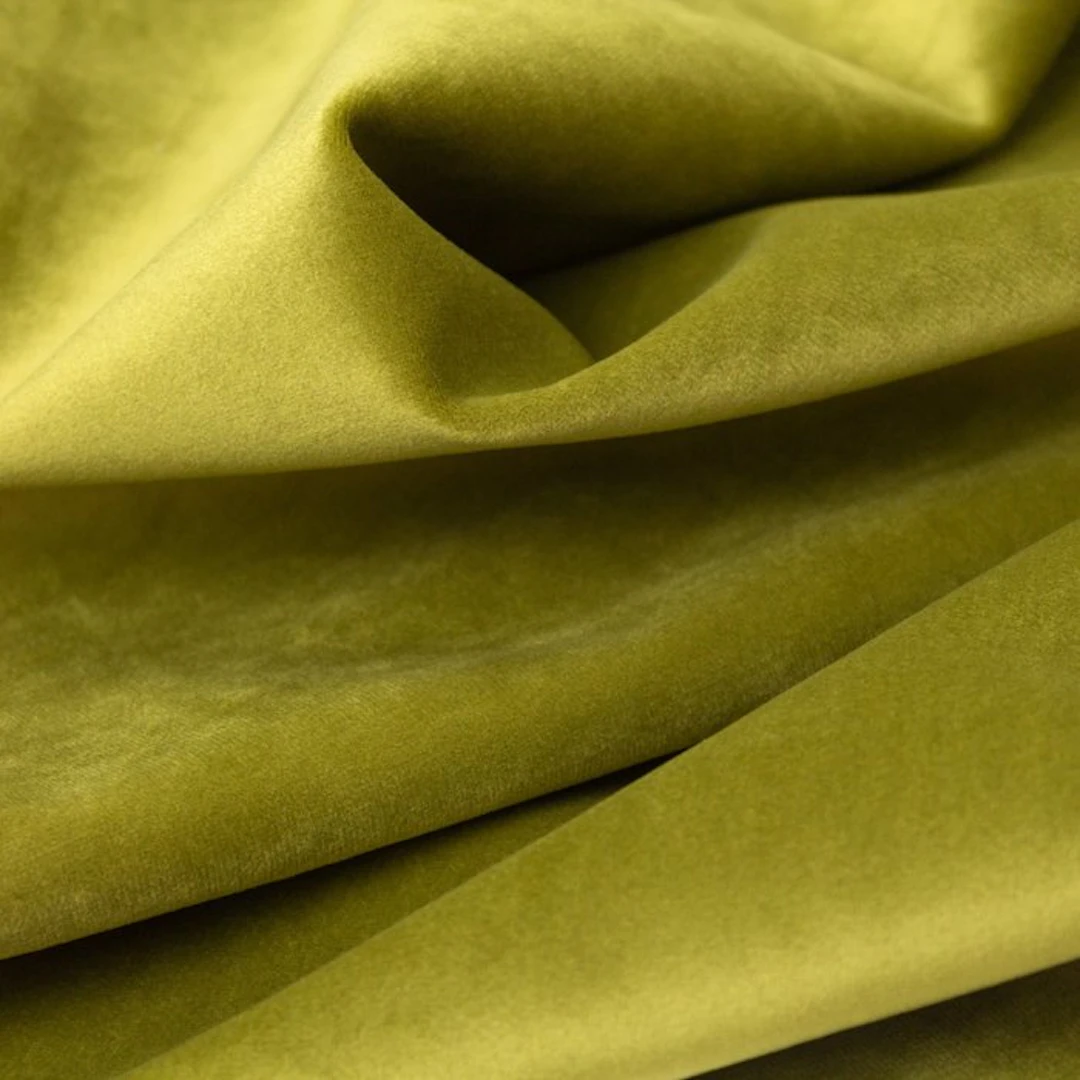 5.00 x 1.40 meters Exclusive high-quality soft velvet...