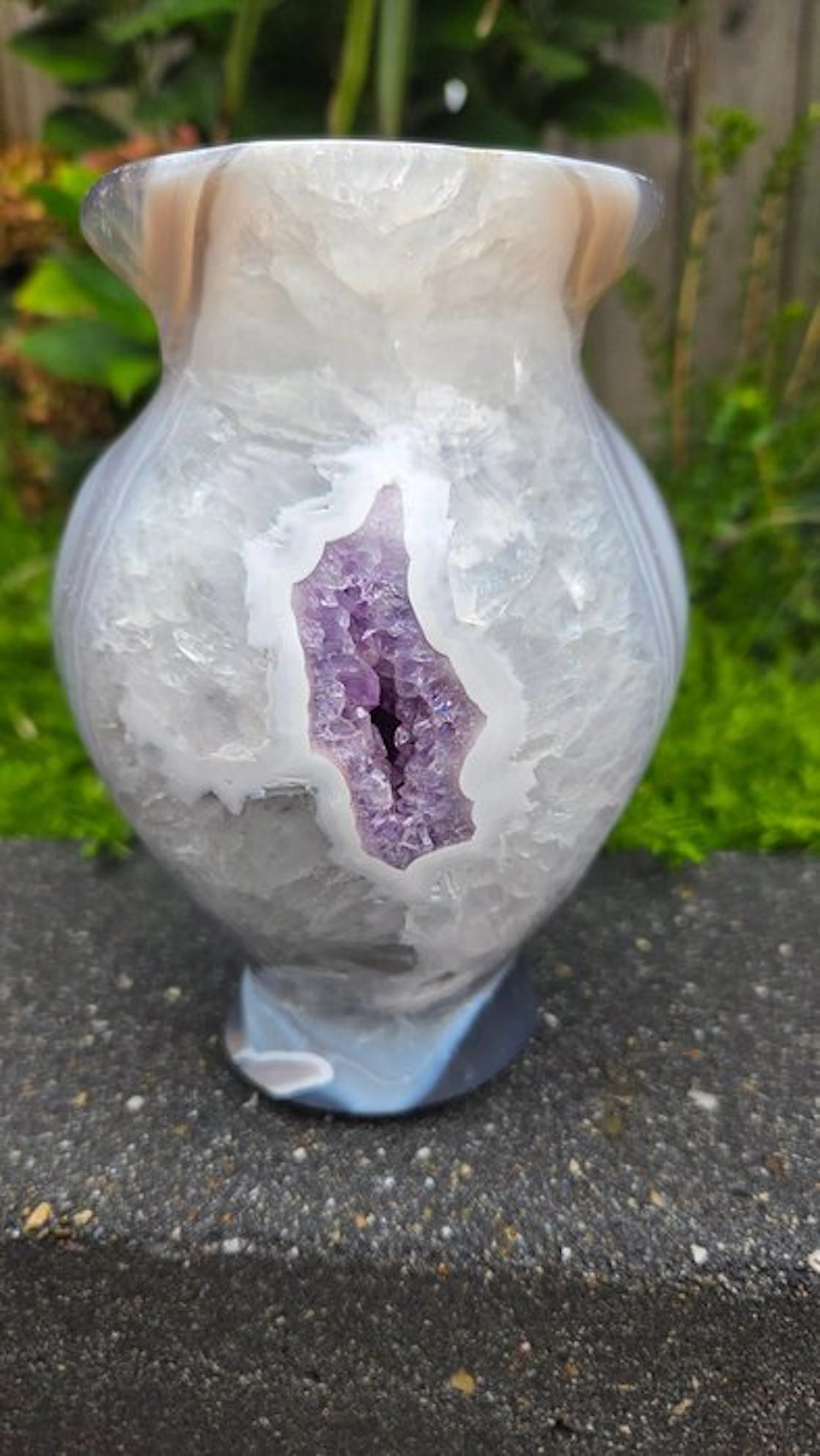 Agate rare agate/amethyst vase - Height: 15 cm - Width: 10.5 cm- 2 kg - (1)