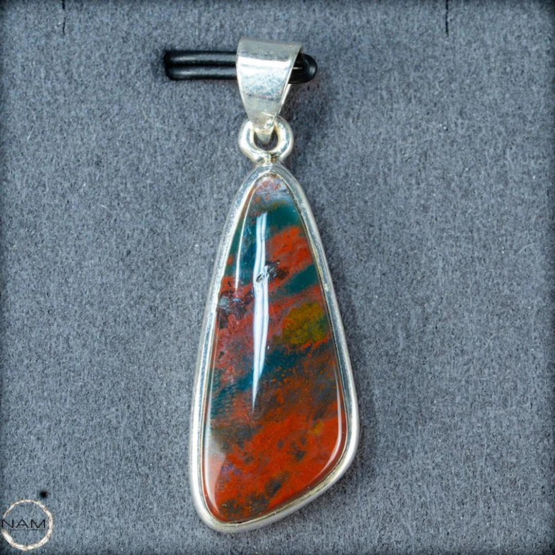 Natural Jasper Pendant, 925 Silver, 25.95 carats- 5.19 g