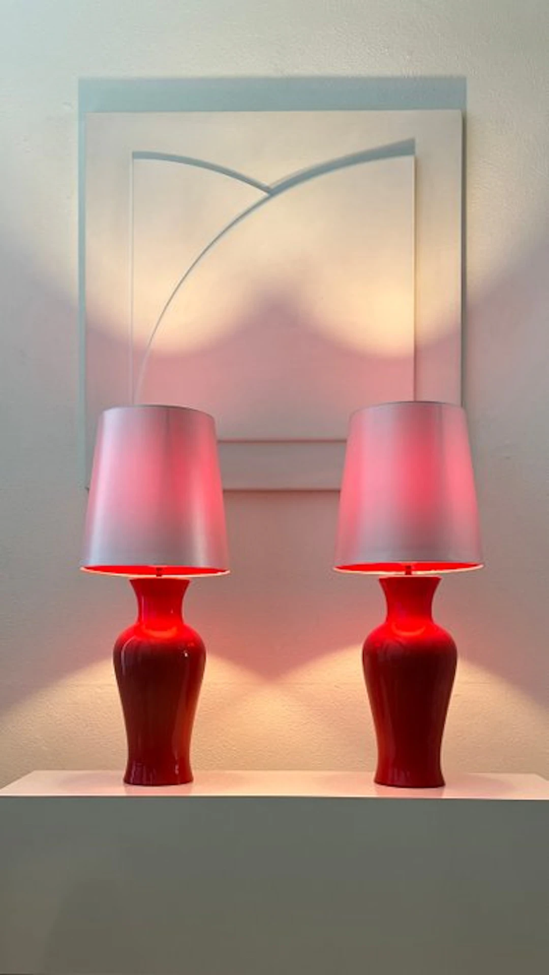 Kostka France - Table lamp (2) - Chic coral-red colored...