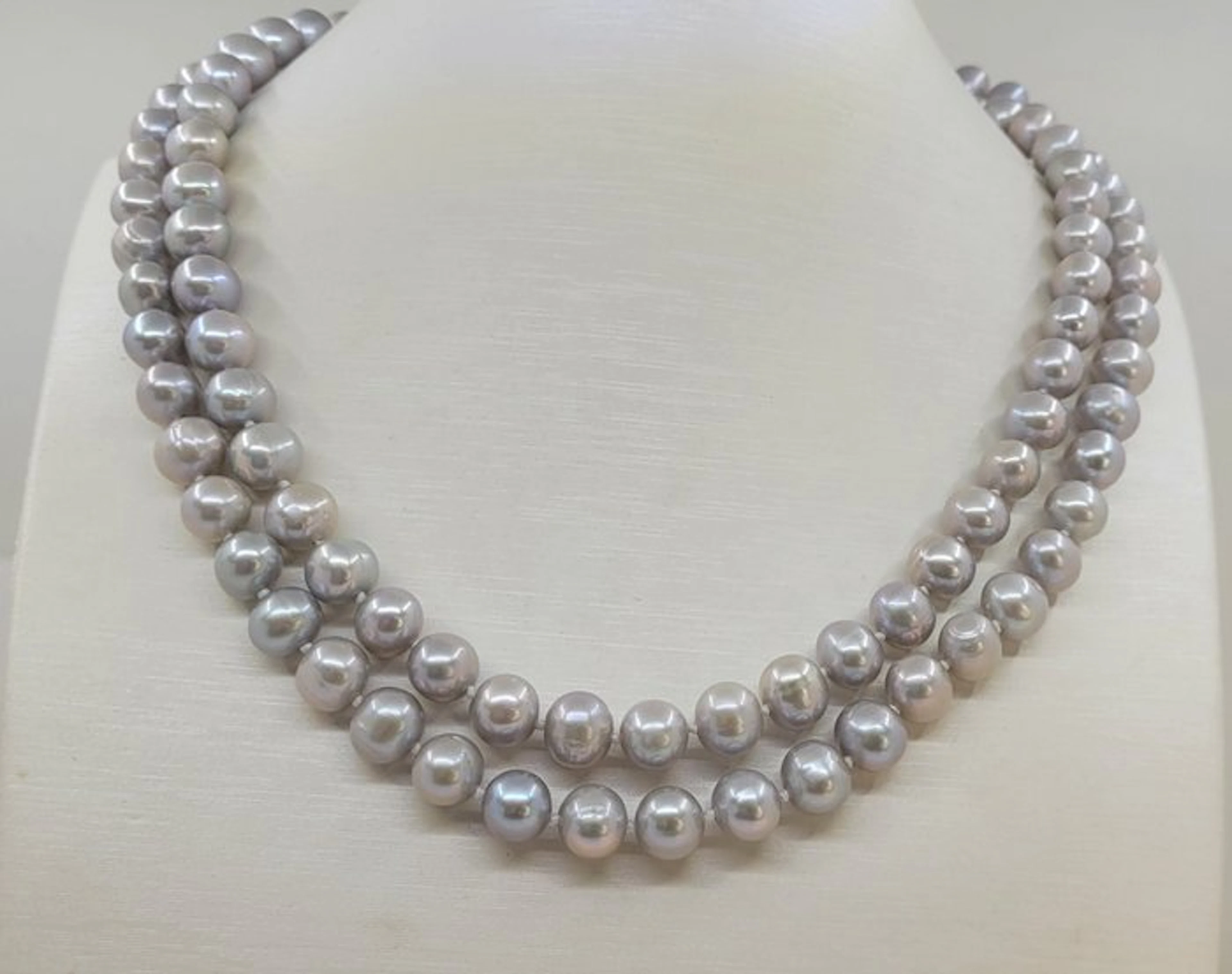 No reserve price - Necklace Silver, 8x9mm Round Grey Freshwater pearls
