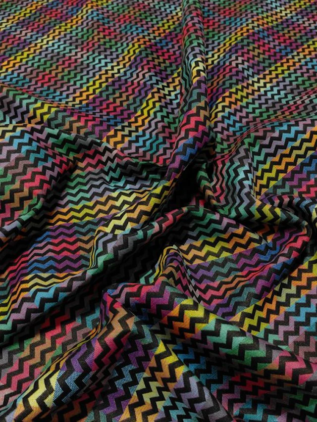 Zig-Zag Iconico Anni ’70 – Collezione Molteni...