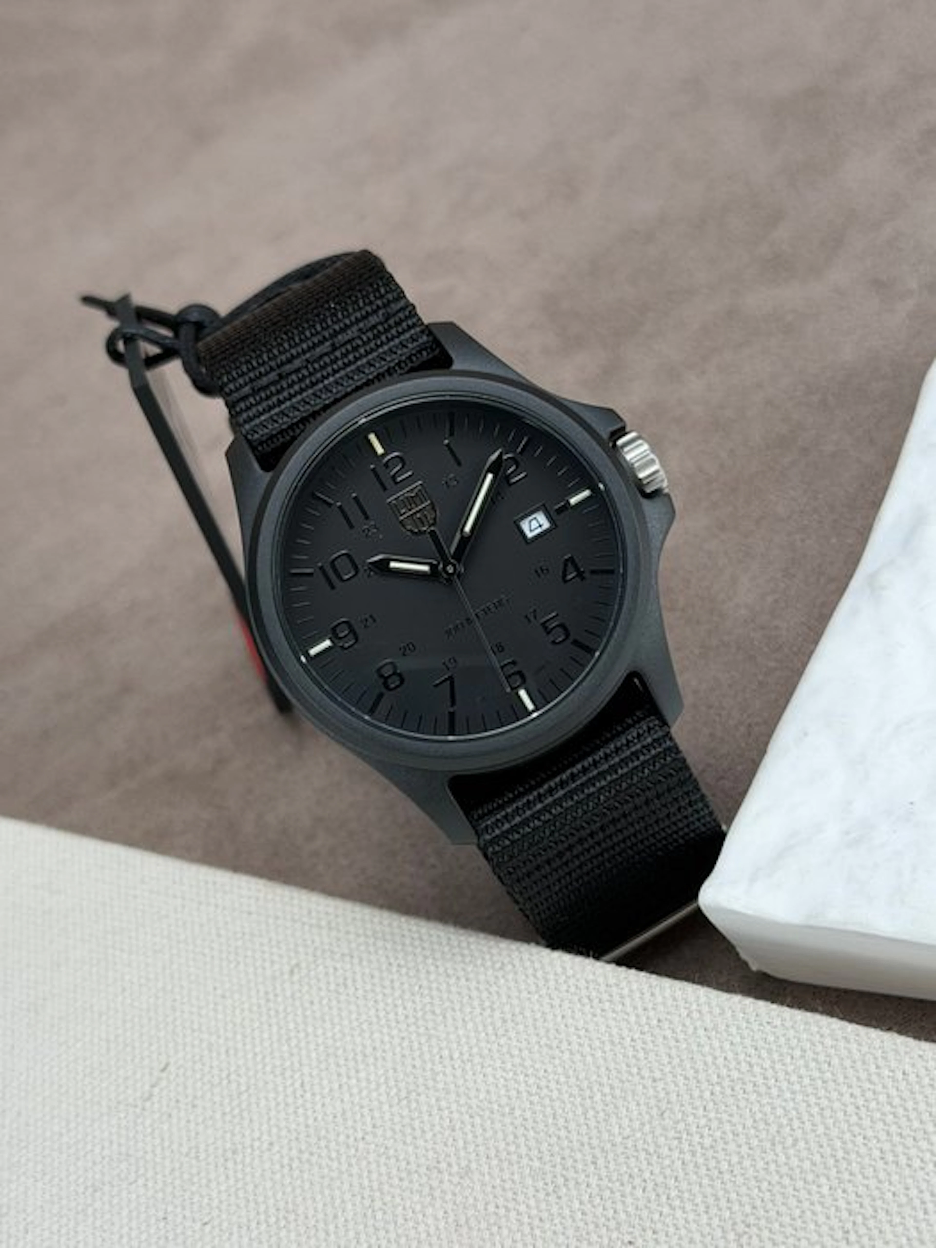 Luminox - Patagonia Carbonox Date - No reserve price...