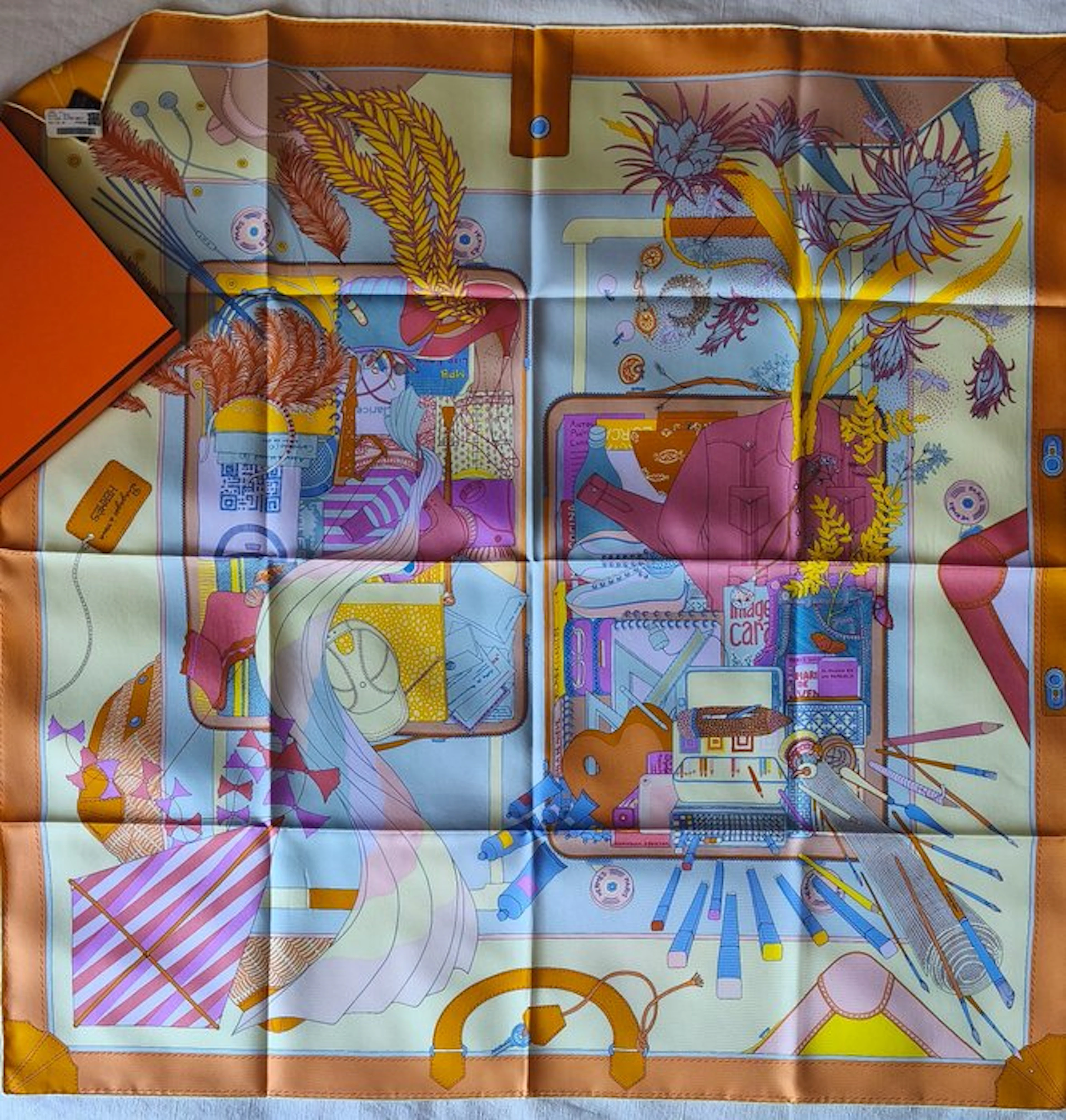 Hermès - BAGAGE À MAIN by Unda Souki. Neuf - Foulard
