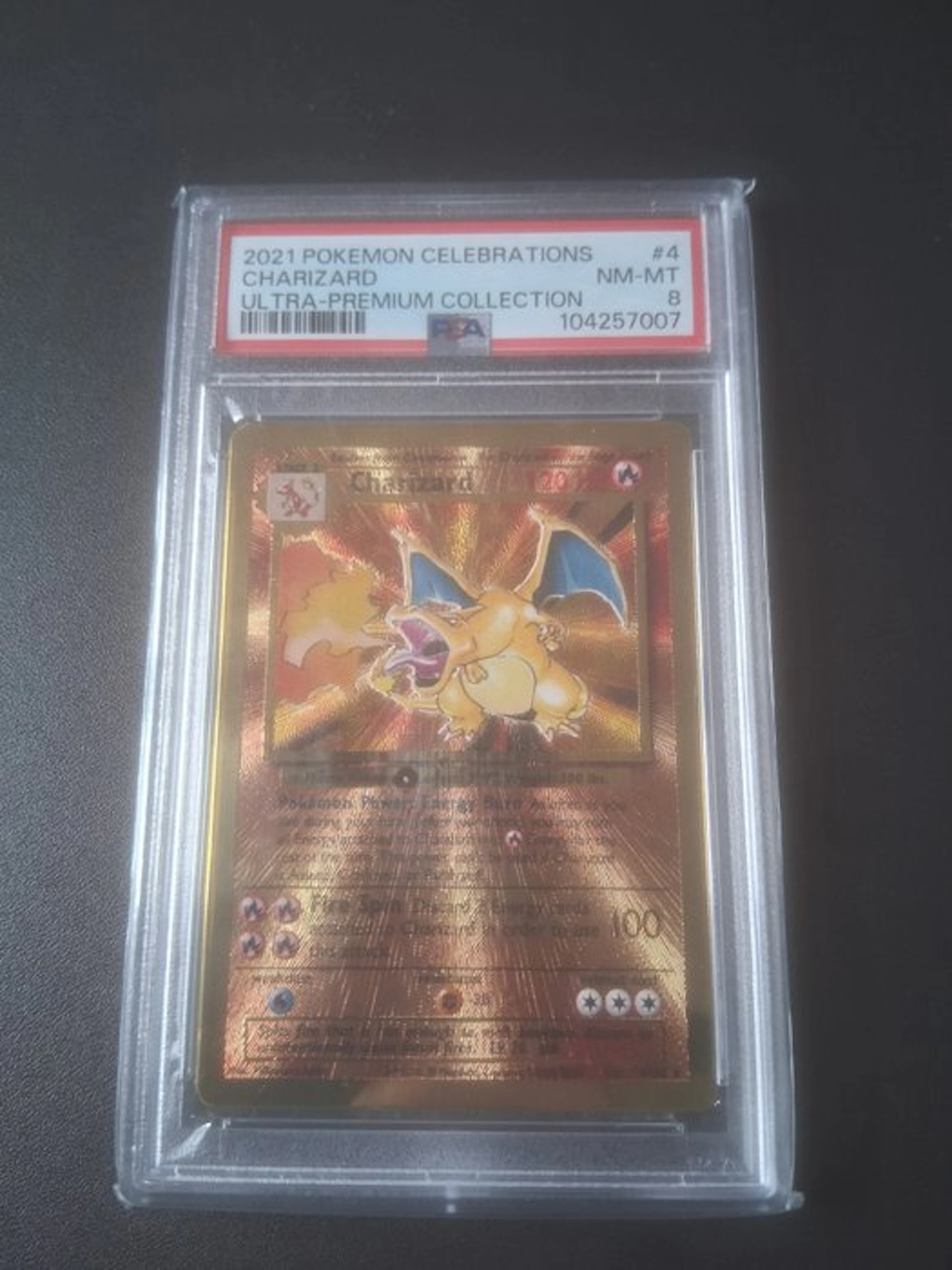 Pokémon - 1 Graded card - Pokémon - Charizard - PSA 8