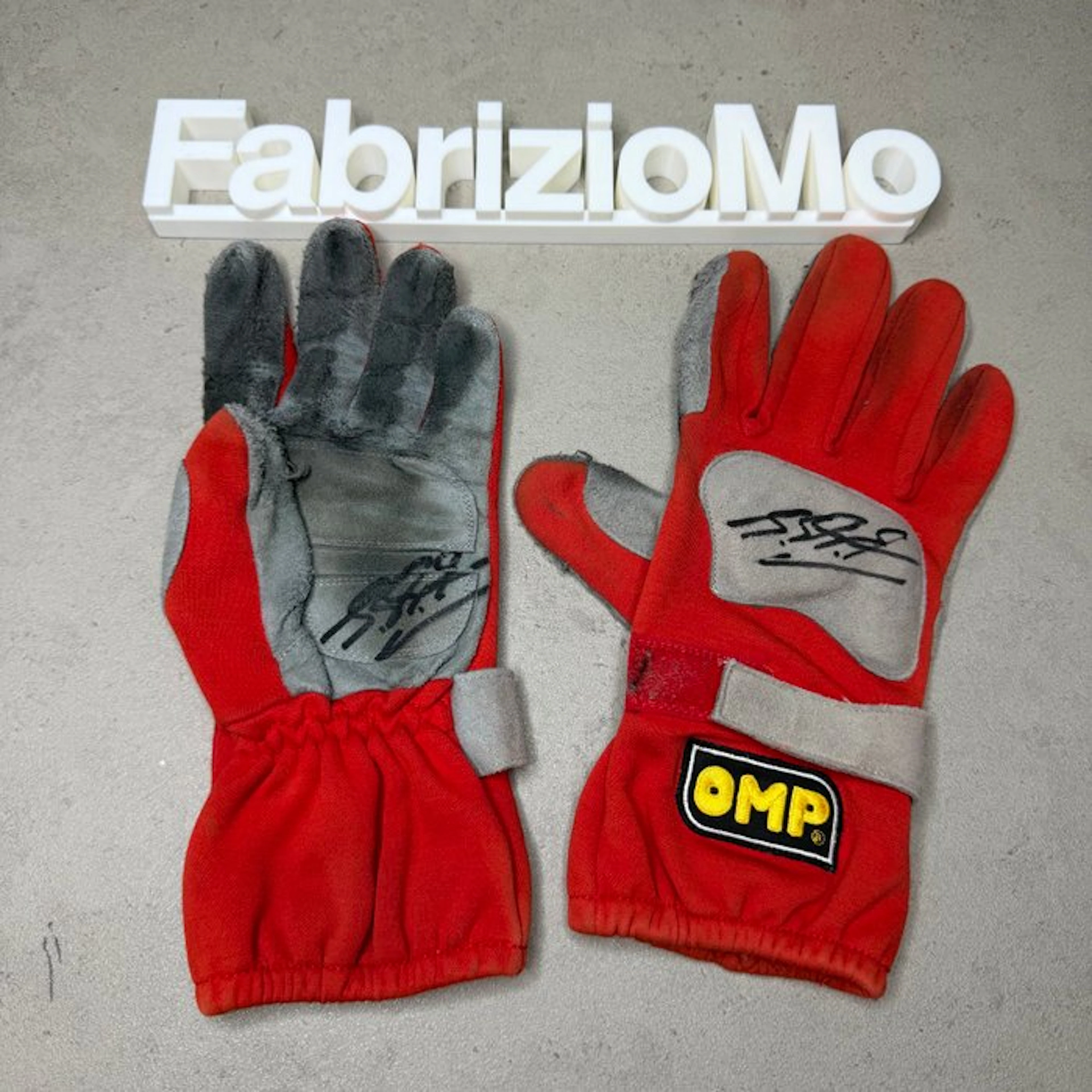 Ferrari - Formula One - Michael Schumacher - 1997 - Race gloves