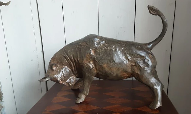 Figurine - Stier - 40 cm - Bronze