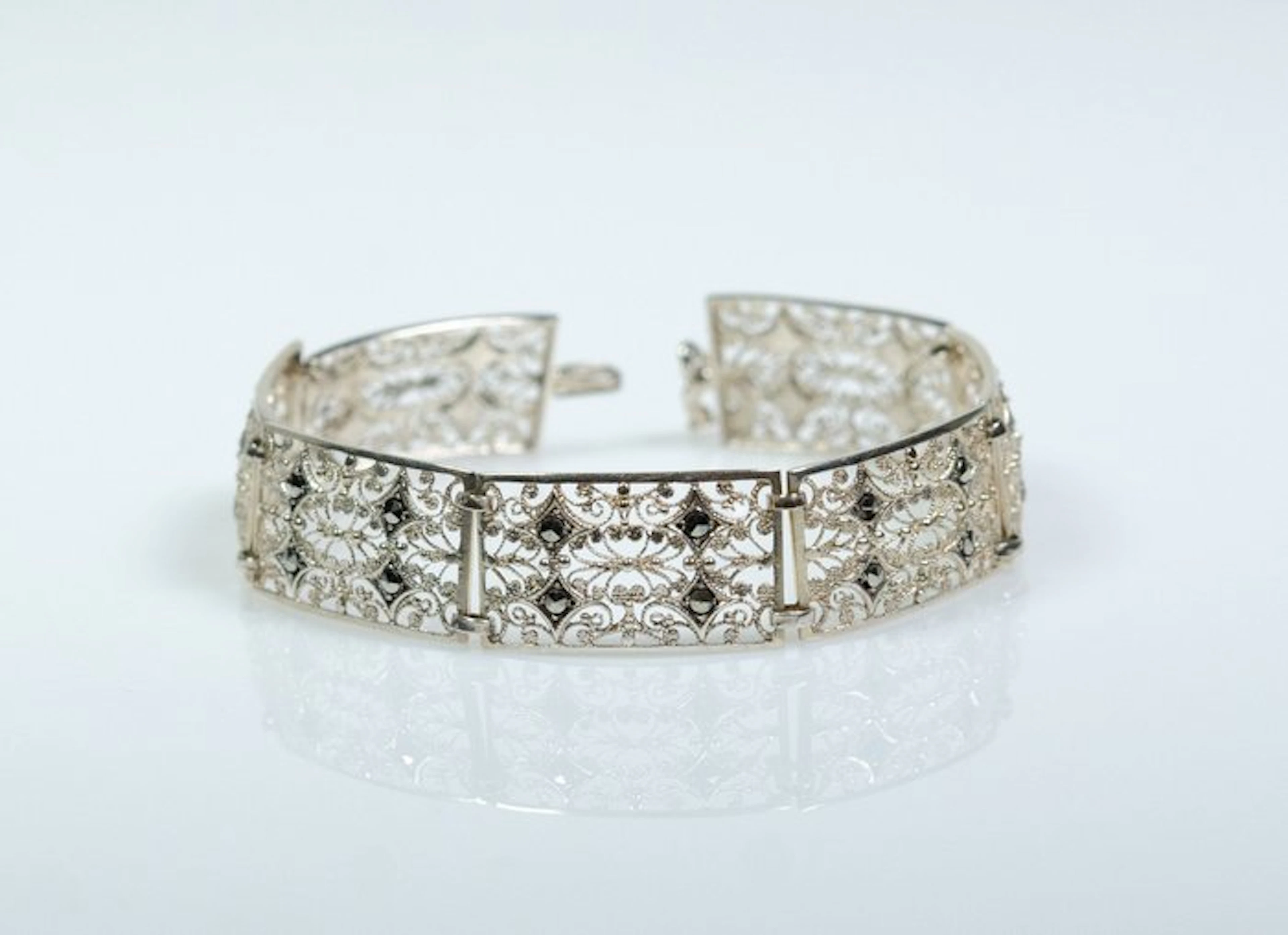 - 800 silver - marcasite - Vienna, Austria - Bracelet