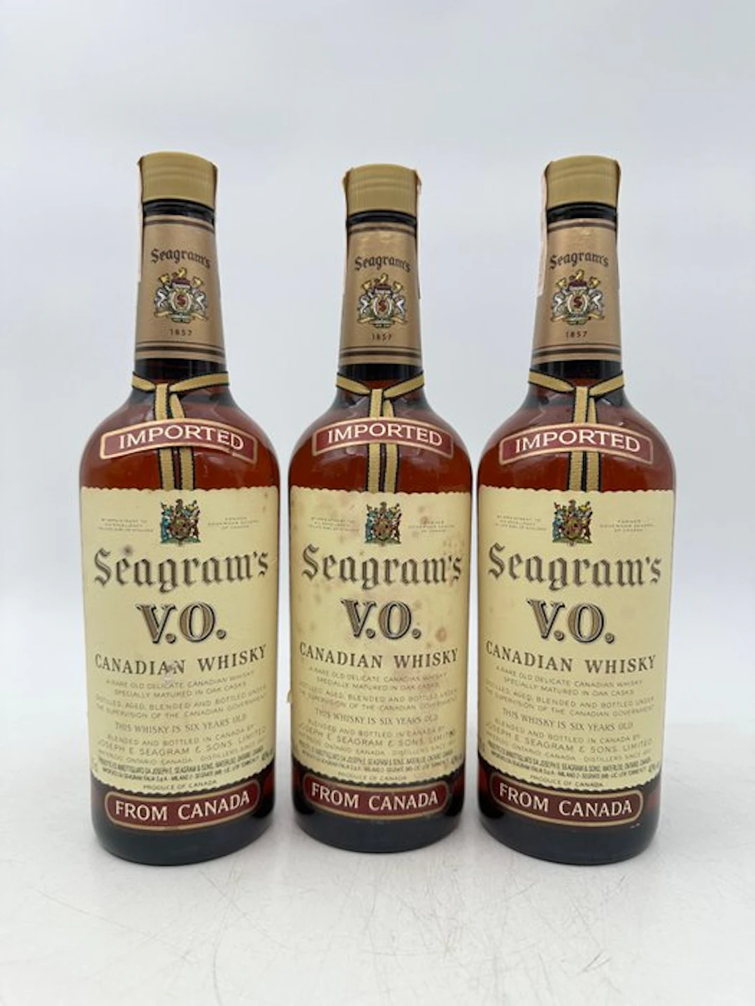Seagram's V.O. 1980 6 years old - b. 1980s - 75cl - 3 bottles