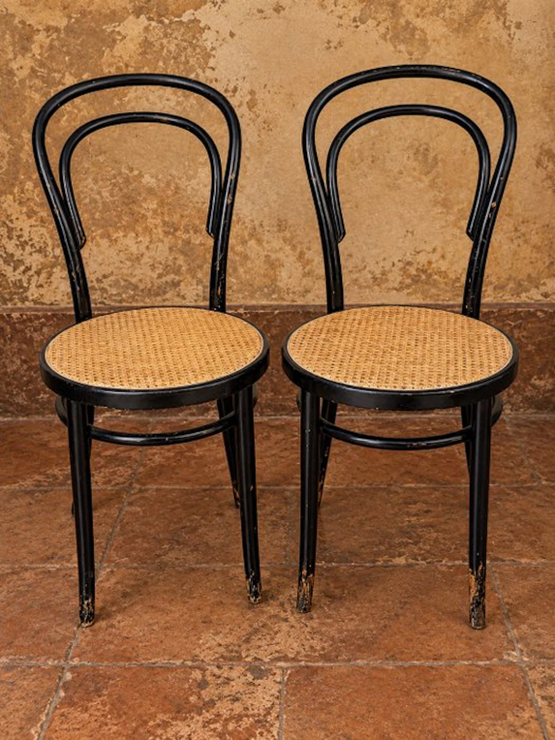 Thonet - zmg - Chair (2) - Wood, Vienna straw - straw chairs