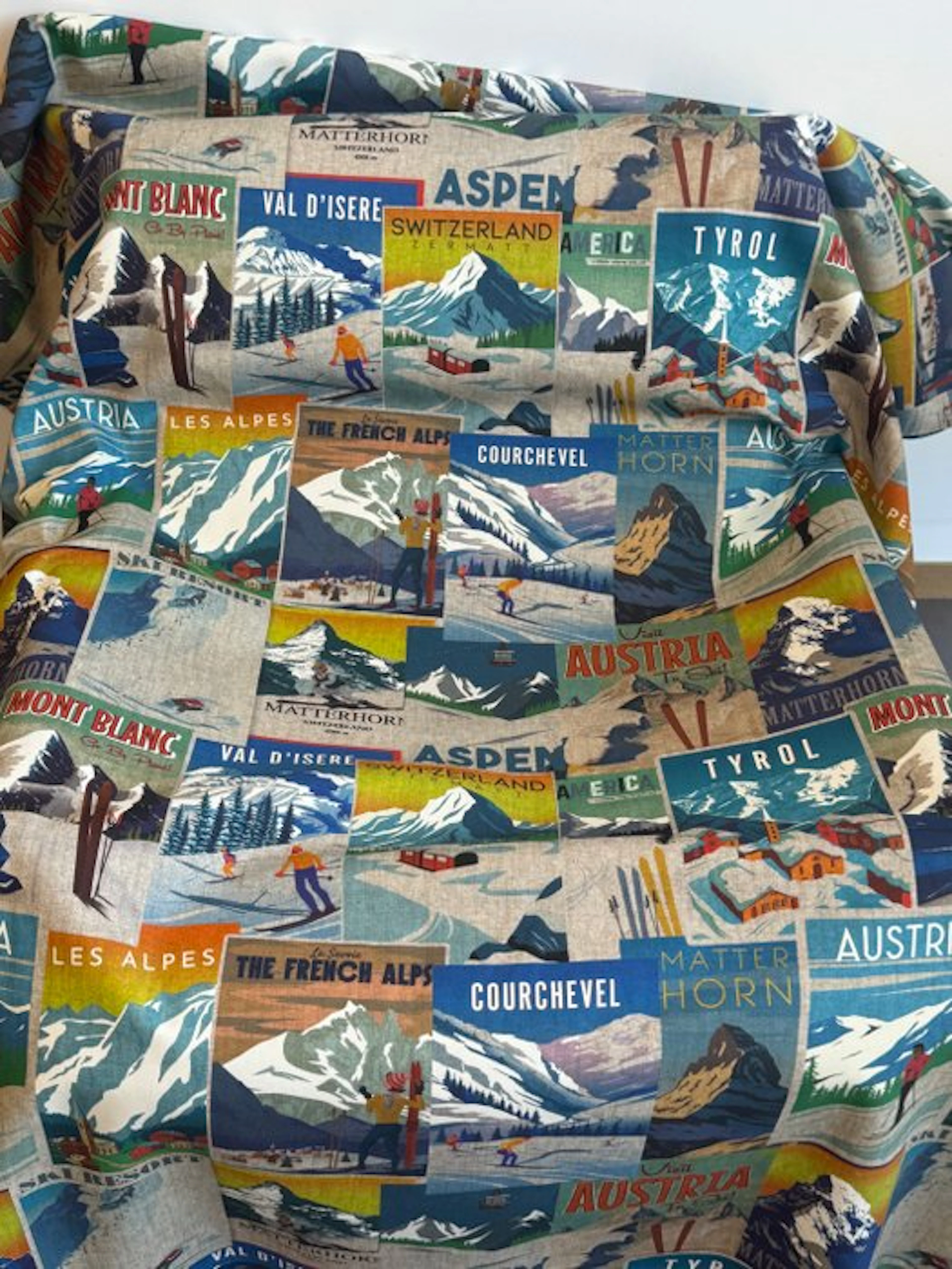 GCFabrics – Grand Tour Alpino Vintage on Natural Linen...