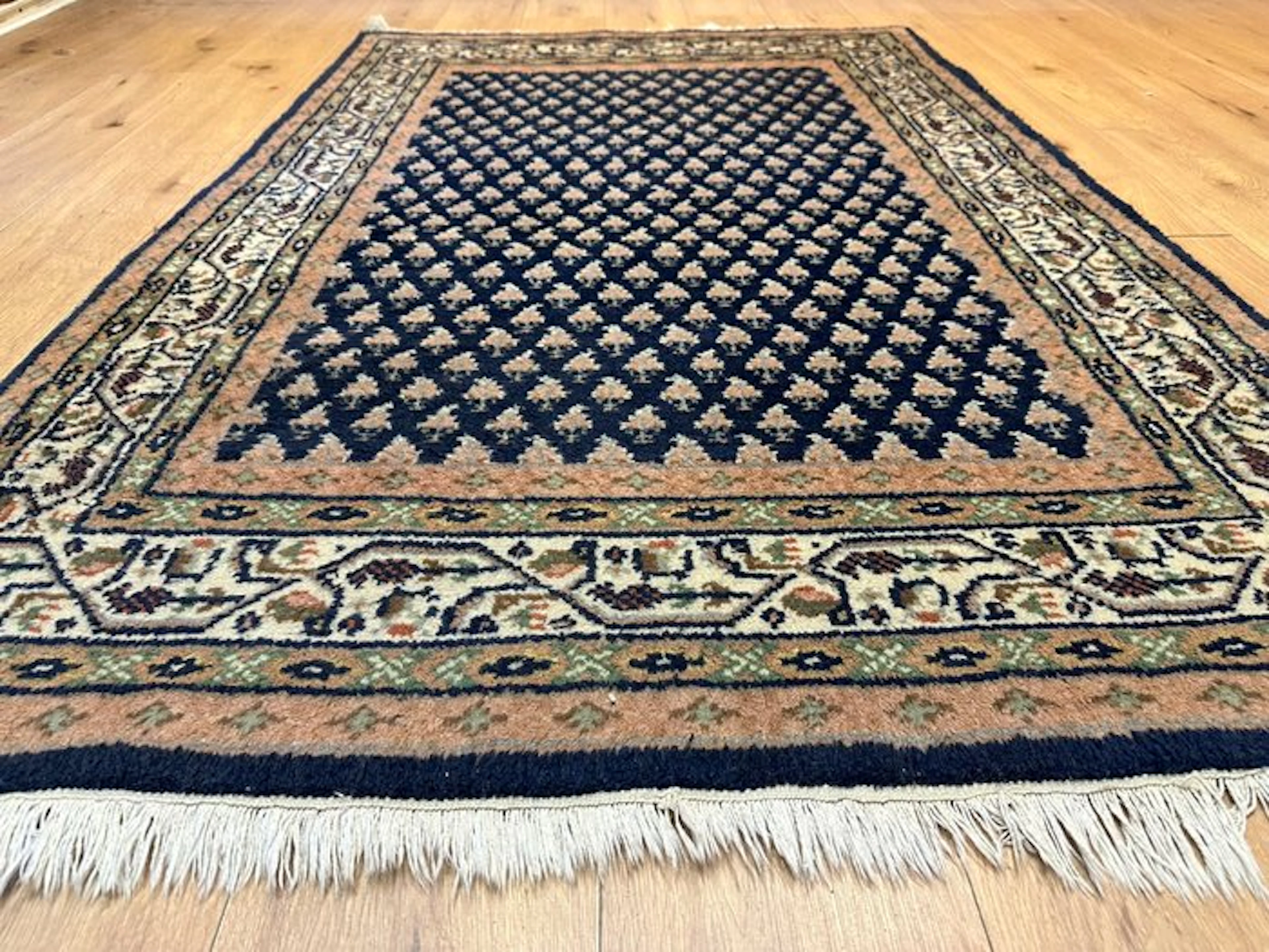 Magnificent Indian Sarough-Mir rug with a classic boteh...