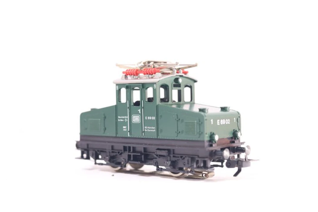Fleischmann H0 - 4300 - Electric locomotive (1) - E 69 - DR (DRB)