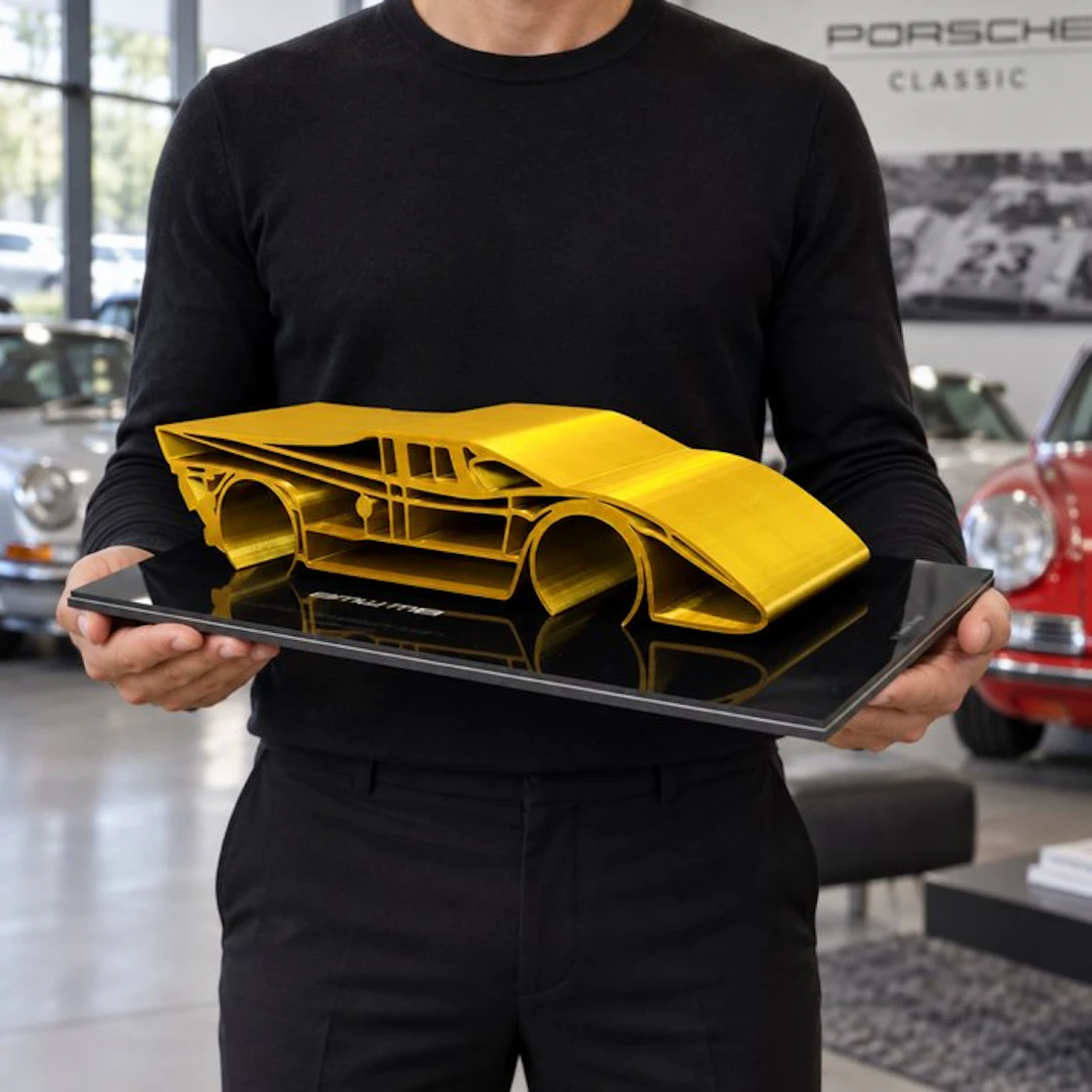Porsche 917 "Gold Serie" - 1/12 Scale XXL - Car Sculpture...