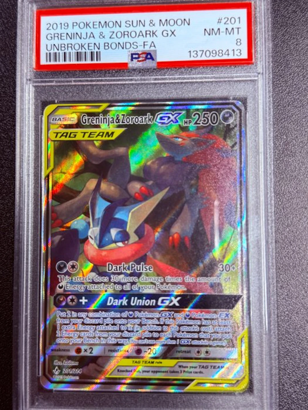 Pokémon - 1 Graded card - Greninja & Zoroark GX 201 Foil
