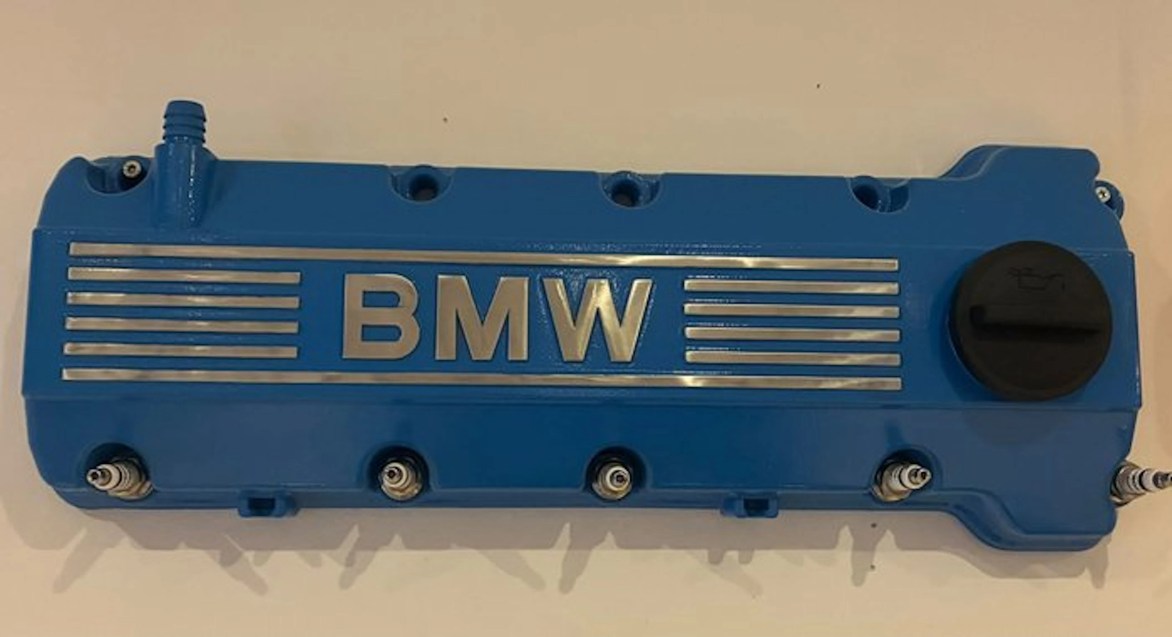 Wall-mounted key holder - BMW - cache-culbuteurs BMW...