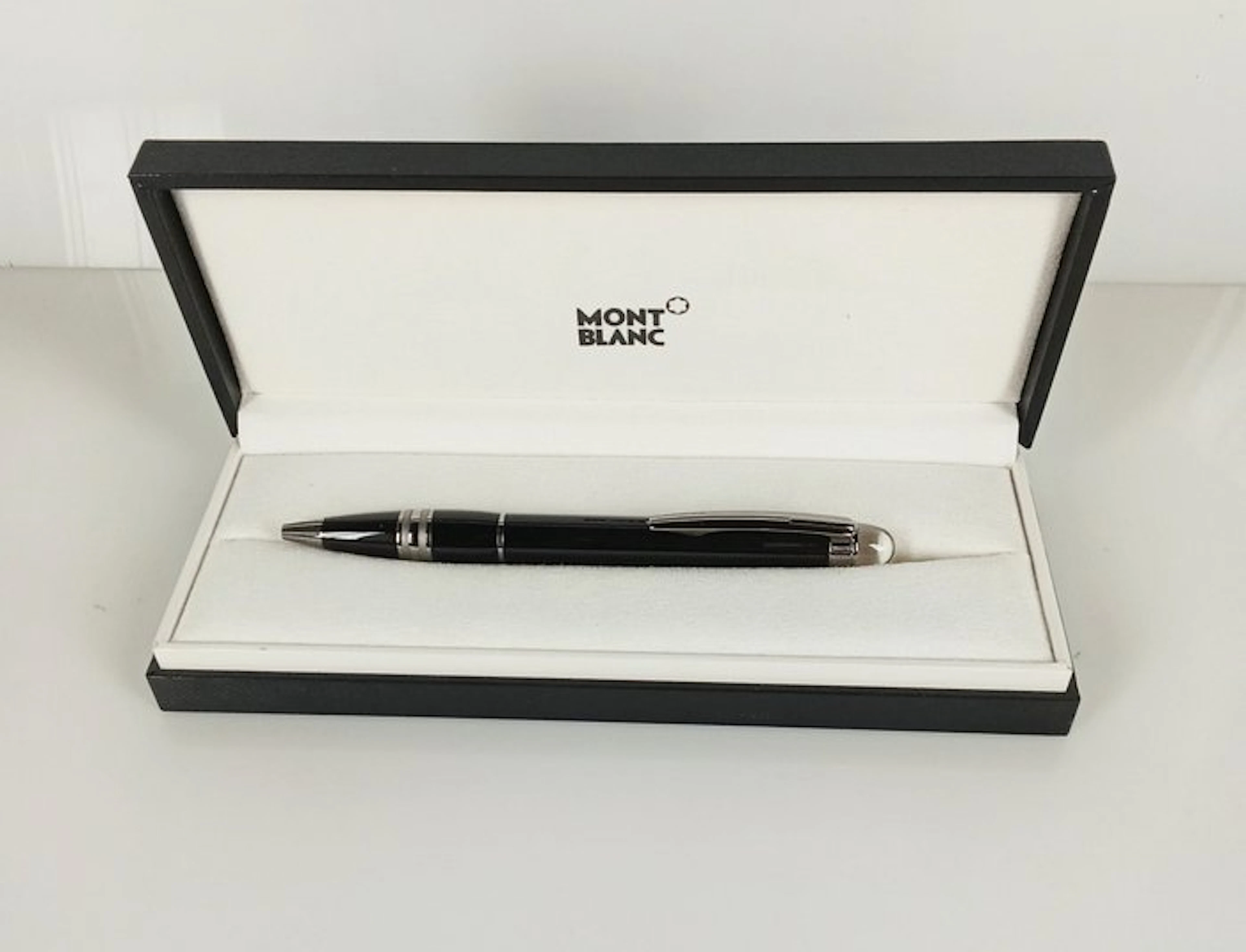 Montblanc - Starwalker Black Cosmos - Ballpoint pen