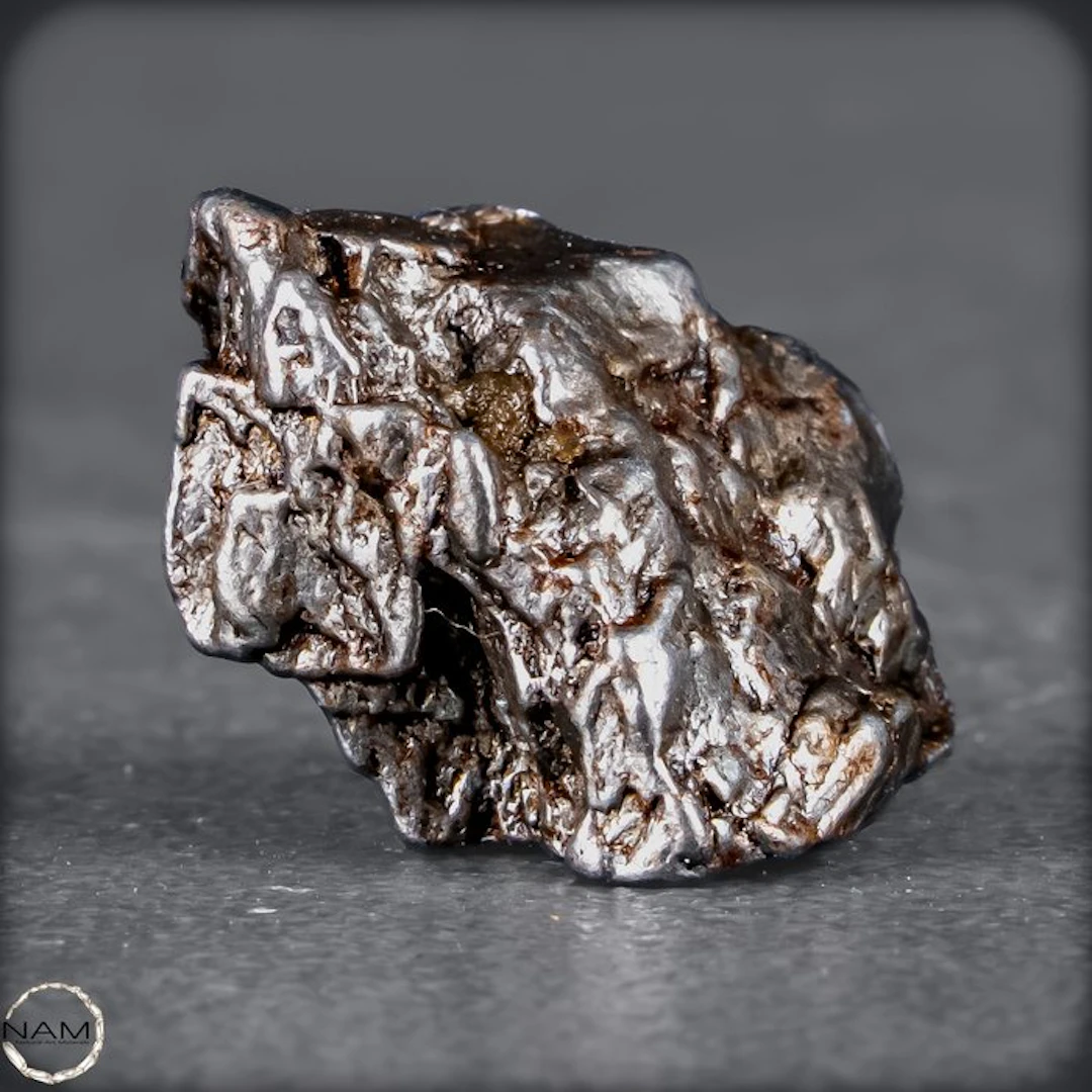 Natural Campo del Cielo meteorite – rare collectible item...